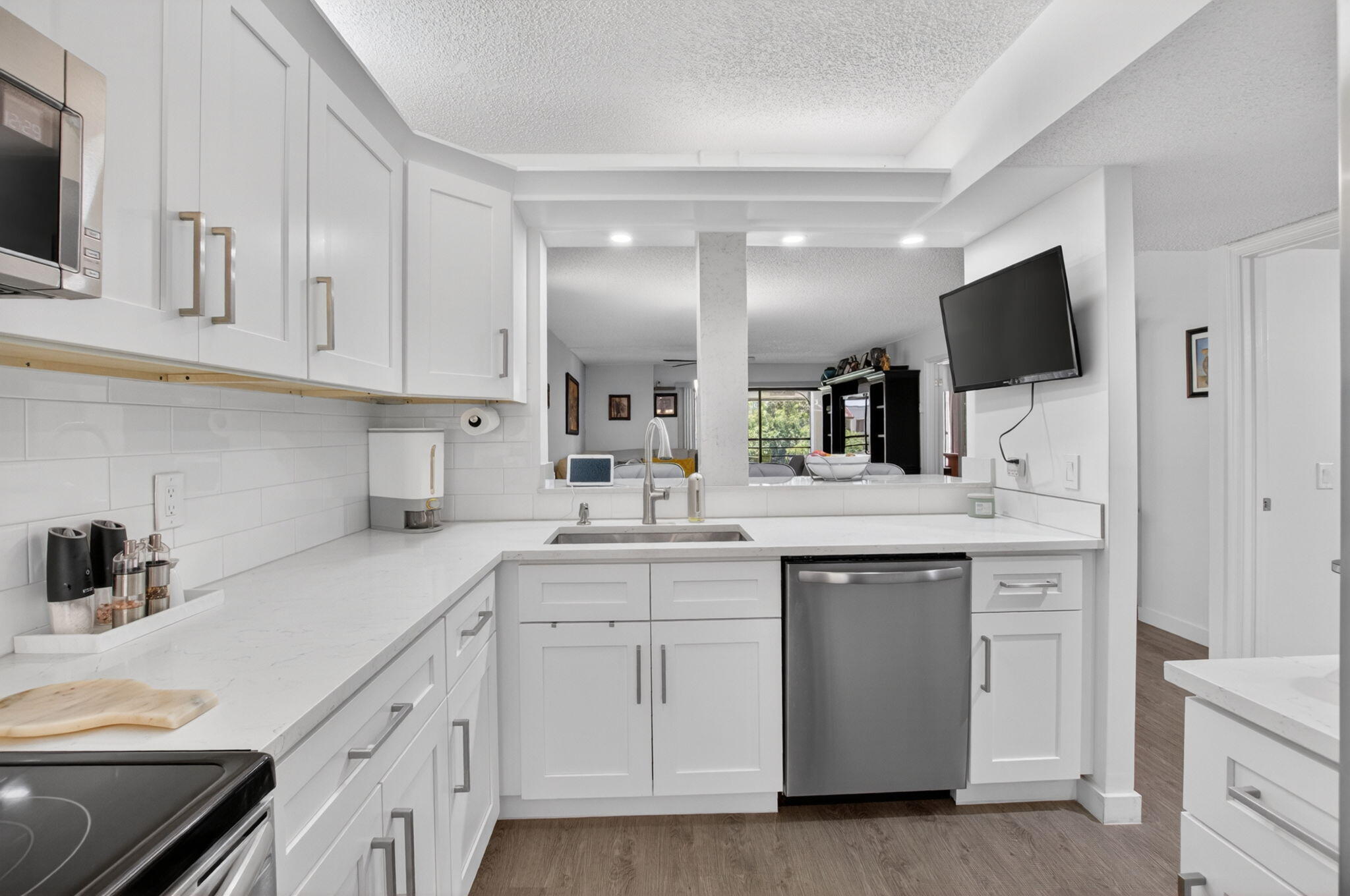LAKESIDE CONDO 2 OF BANYAN SPRINGS - Residential