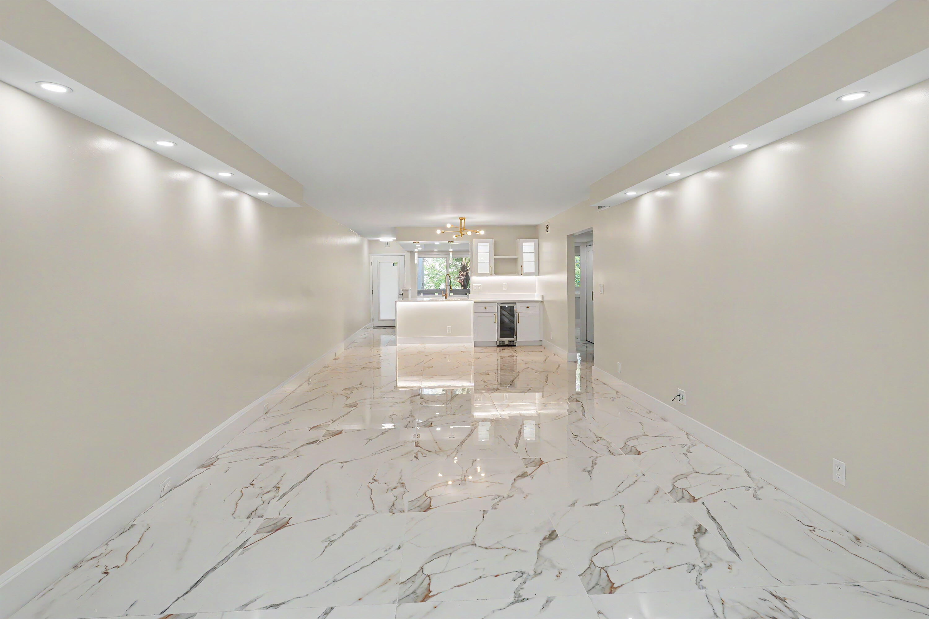 GRANADA VILLAGE B CONDO - Residential