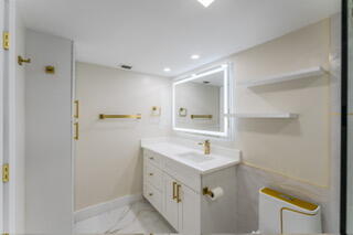 GRANADA VILLAGE B CONDO - Residential
