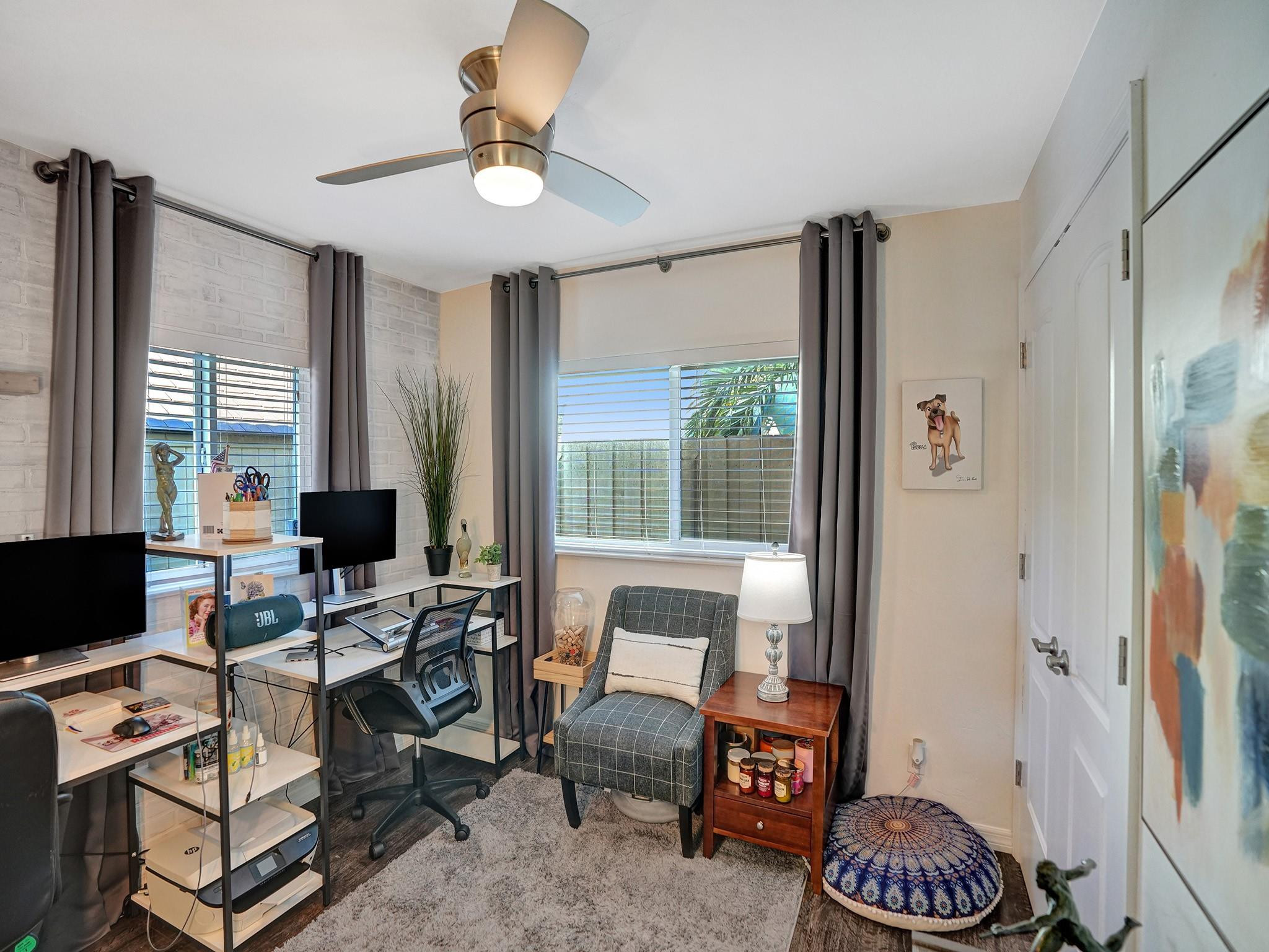 Lauderdale Park 6-33 1/2 - Residential