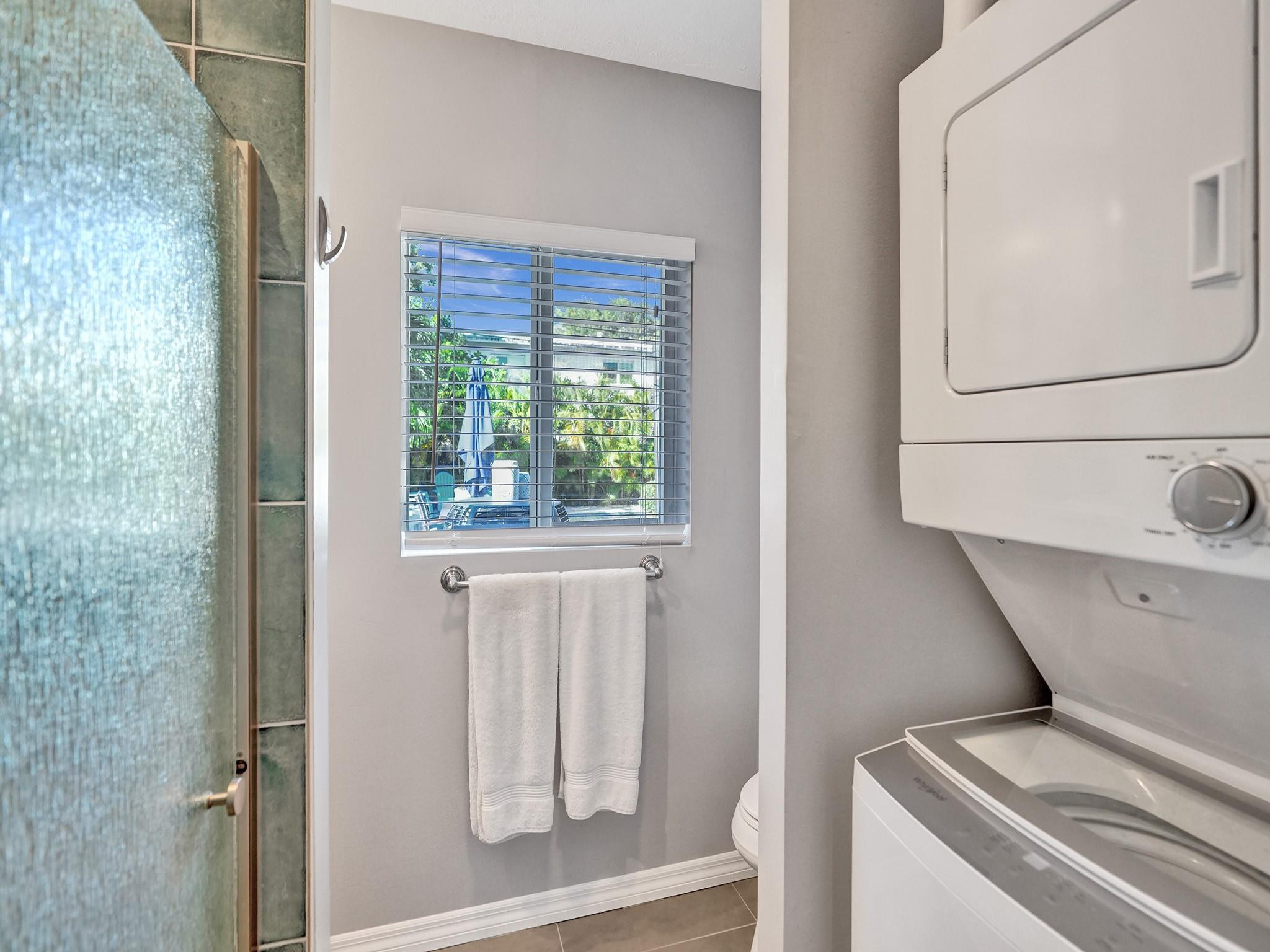 Lauderdale Park 6-33 1/2 - Residential