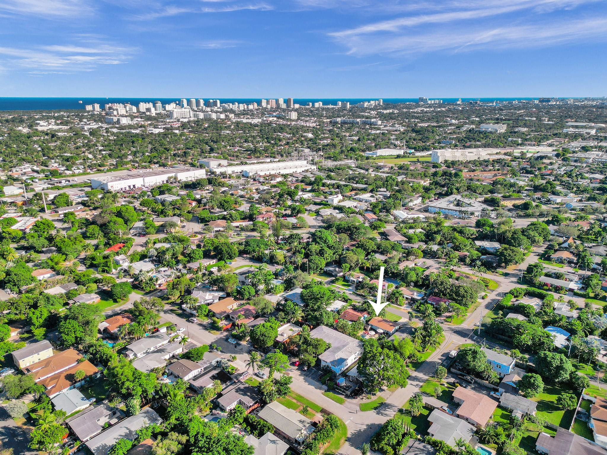 Lauderdale Park 6-33 1/2 - Residential
