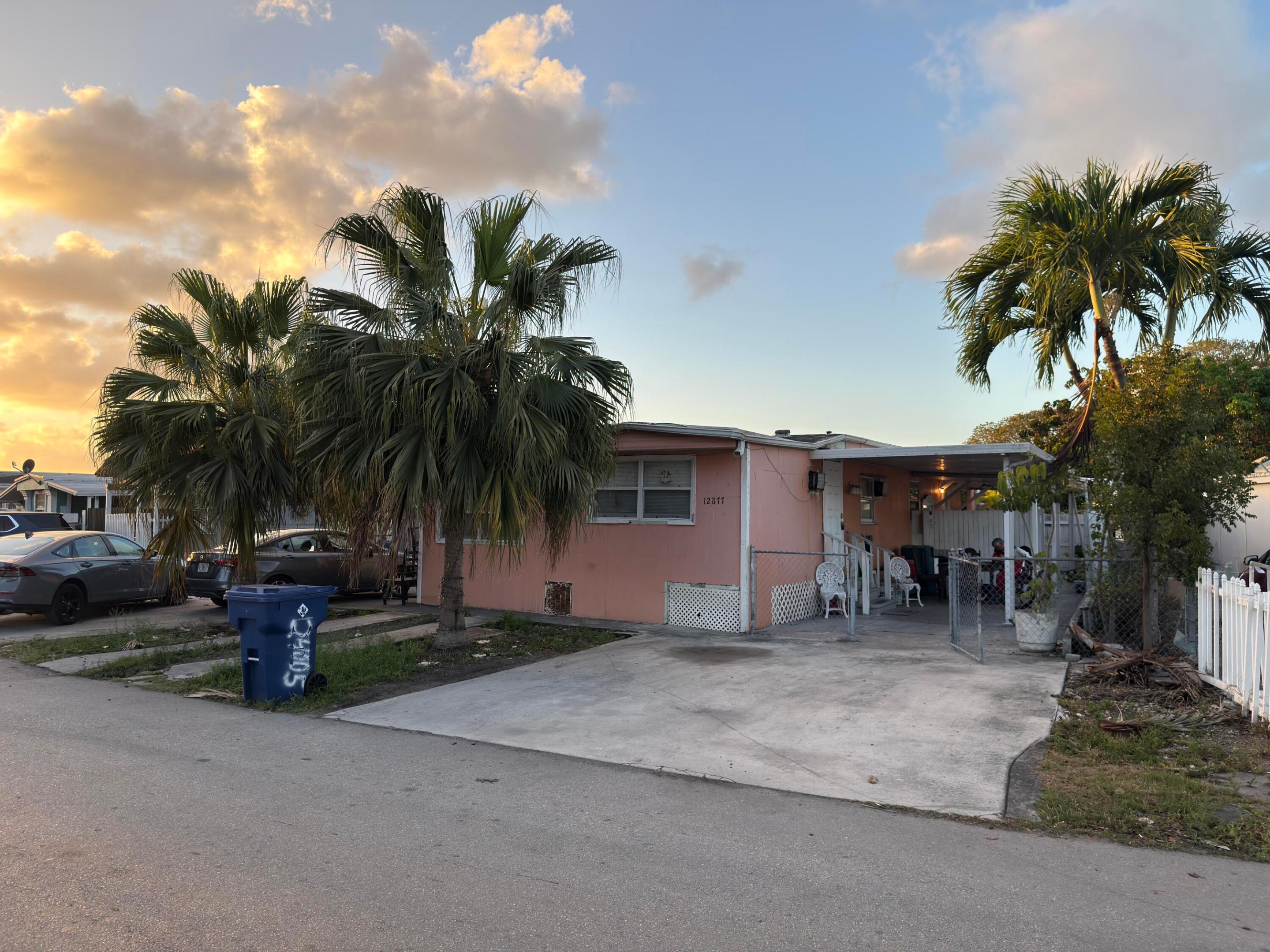 Income-producing mobile home located in University Lakes Mobile Home Park in Tamiami. Property features four efficiency units currently generating approximately $5,000 per month in rental income with tenants in place. Strong demand for affordable rentals in the area. Conveniently located near major highways, shopping, and employment centers. Seller motivated. Land Not Included.