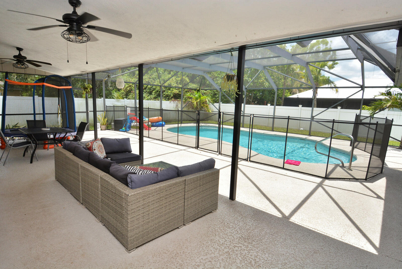 PORT ST LUCIE SECTION 30 - Residential