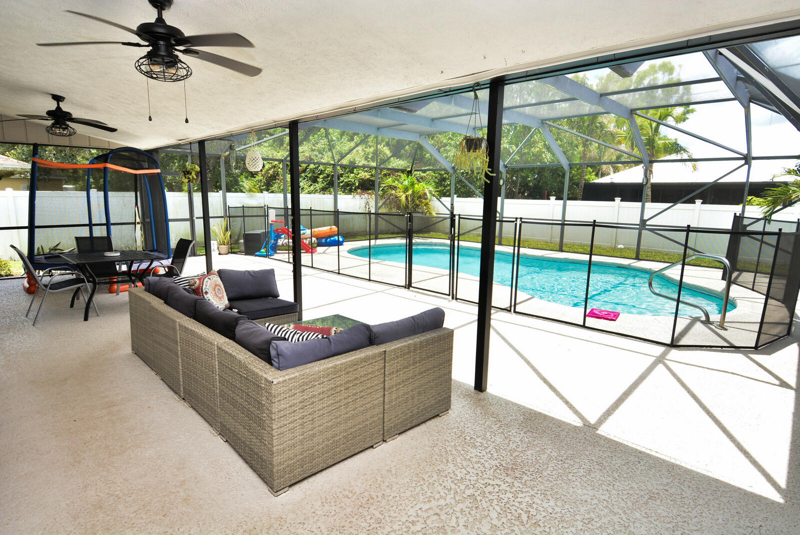 PORT ST LUCIE SECTION 30 - Residential