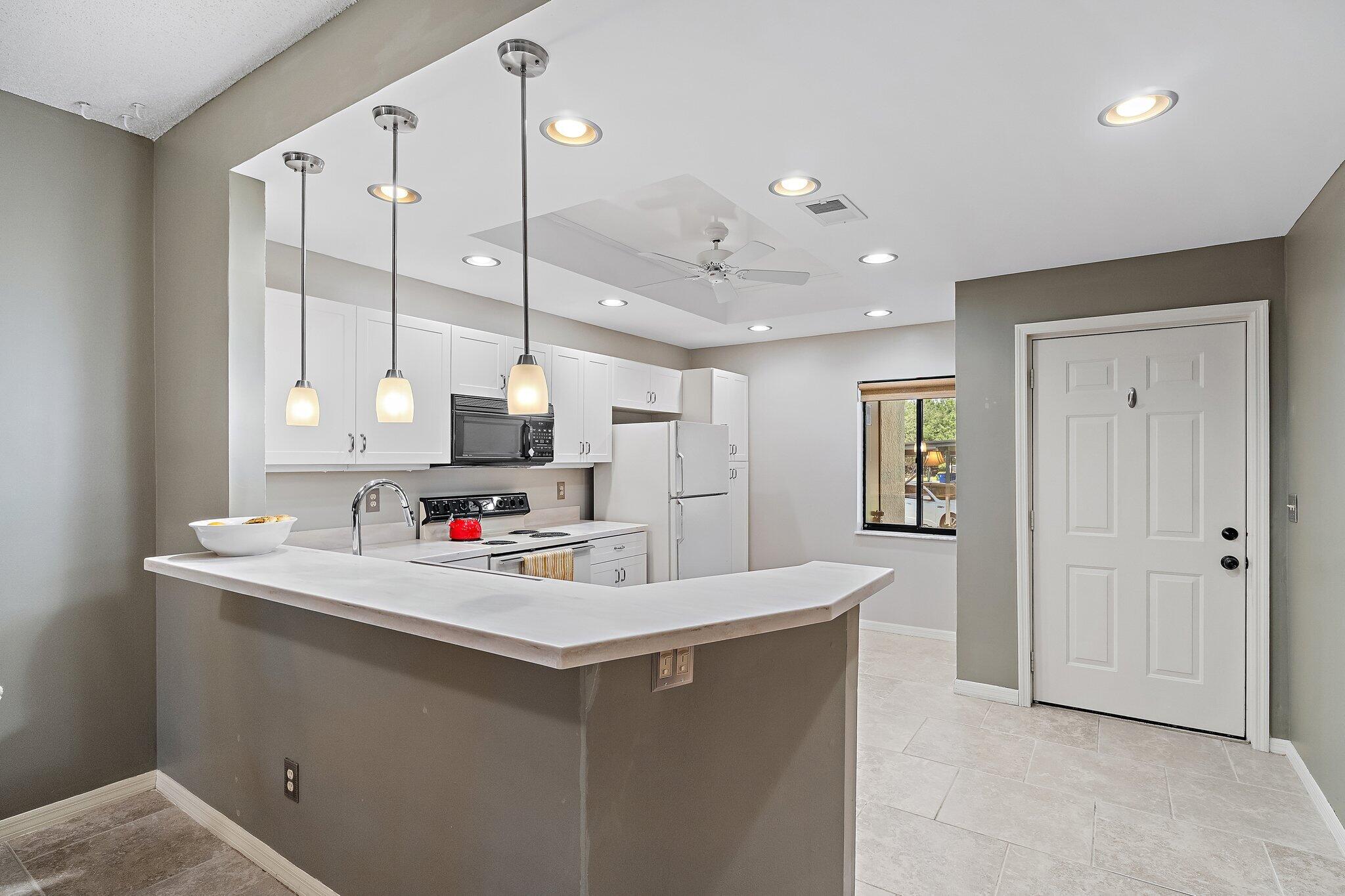 WILLIAMSBURG AT HERITAGE RIDGE CONDO - Residential