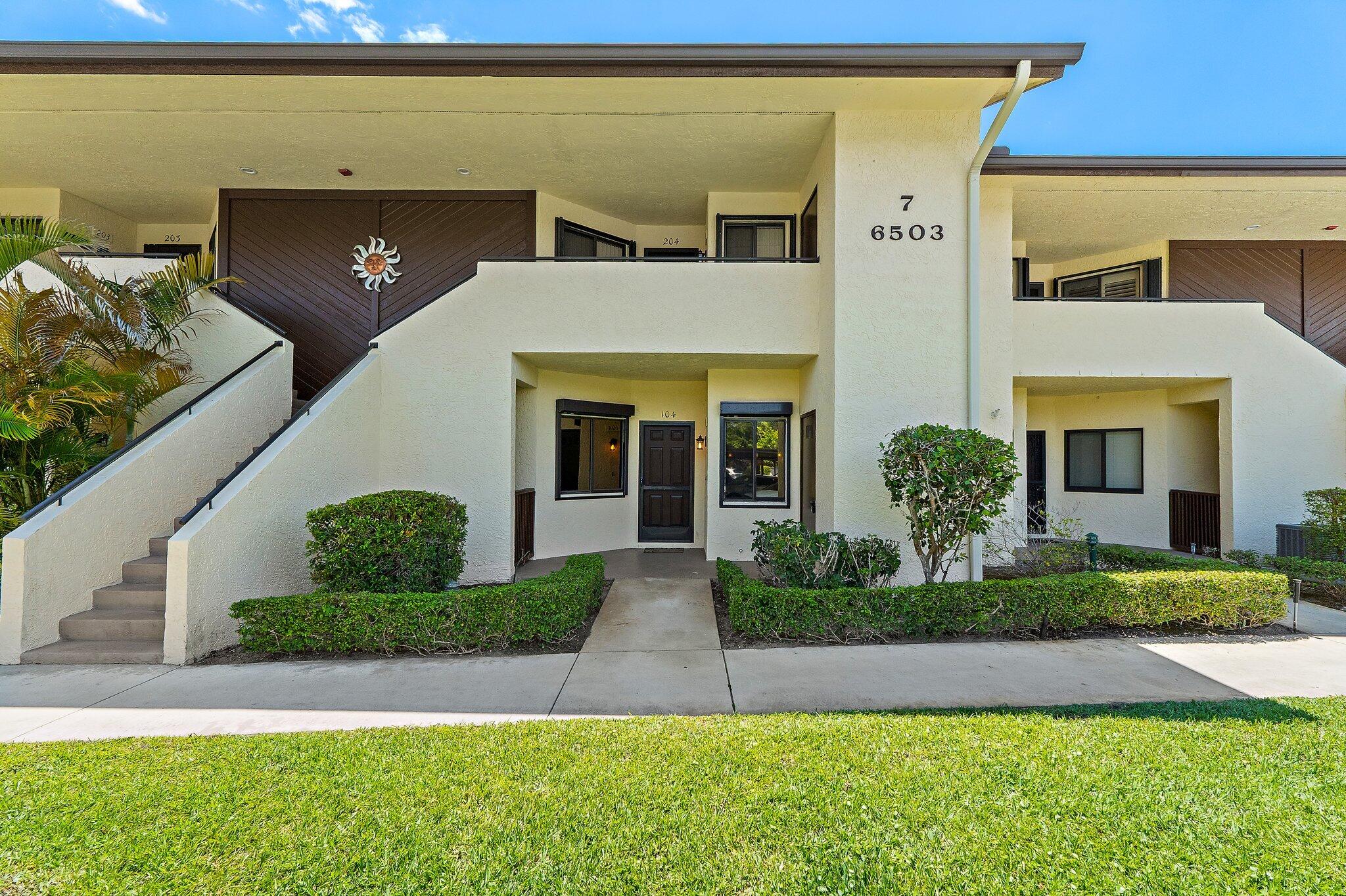 WILLIAMSBURG AT HERITAGE RIDGE CONDO - Residential