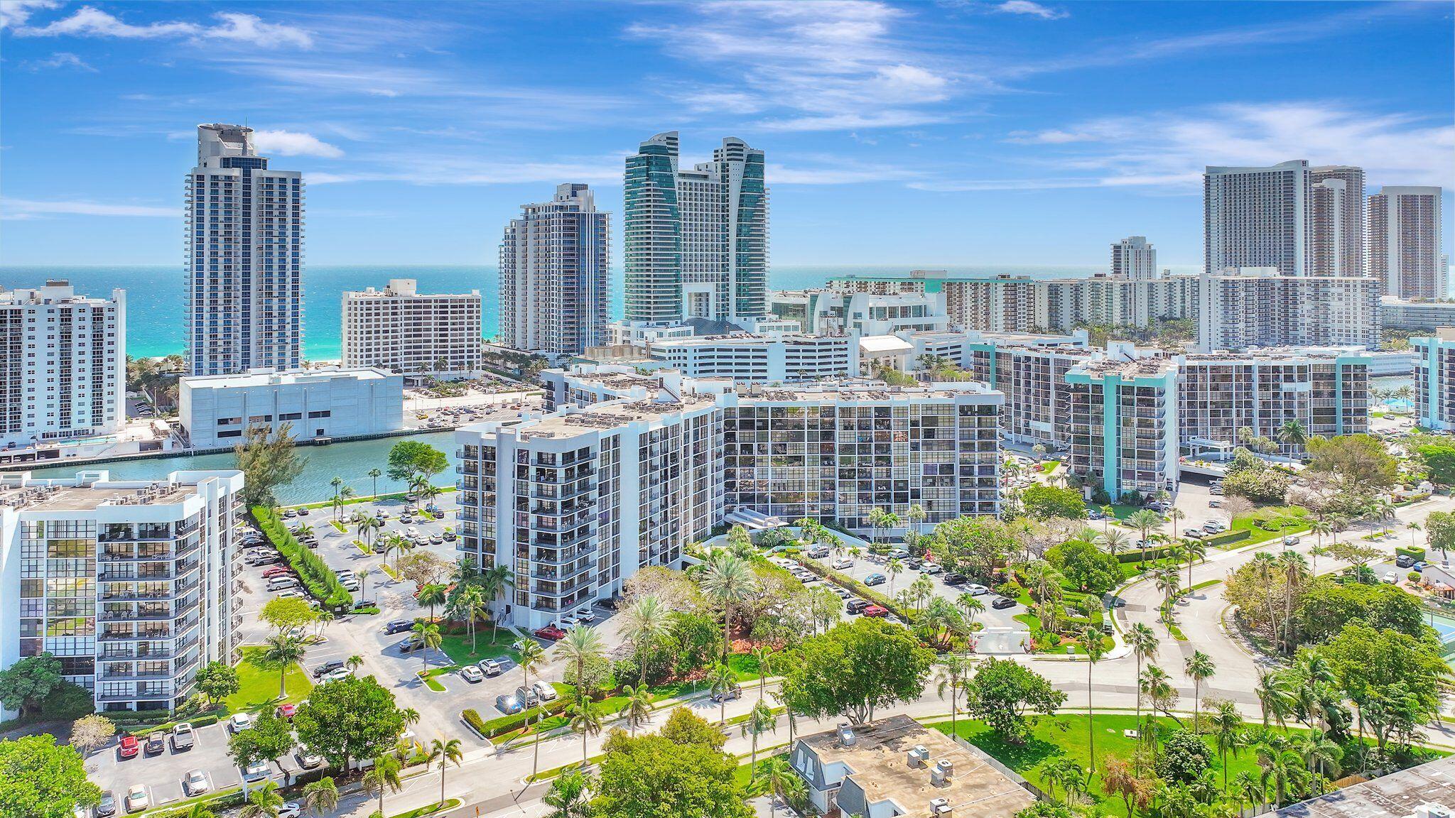 TOWERS OF OCEANVIEW SOUTH - Residential