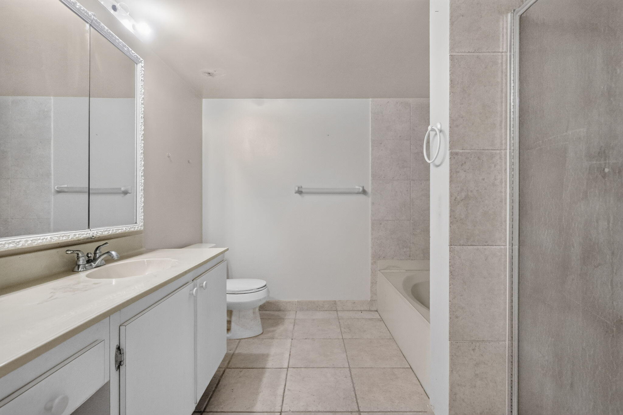 TOWERS OF OCEANVIEW SOUTH - Residential