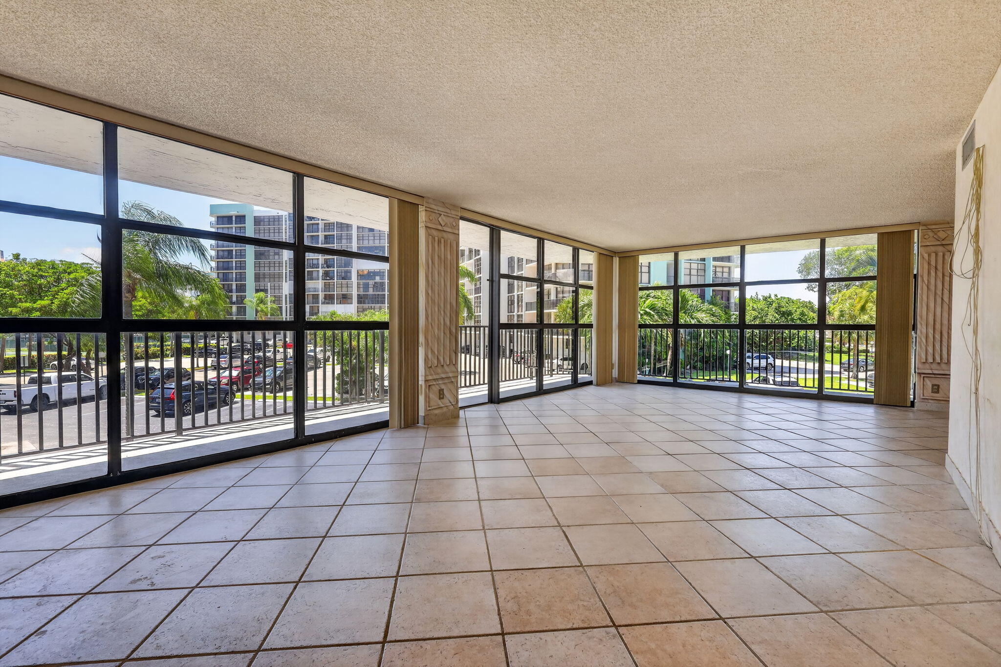 TOWERS OF OCEANVIEW SOUTH - Residential