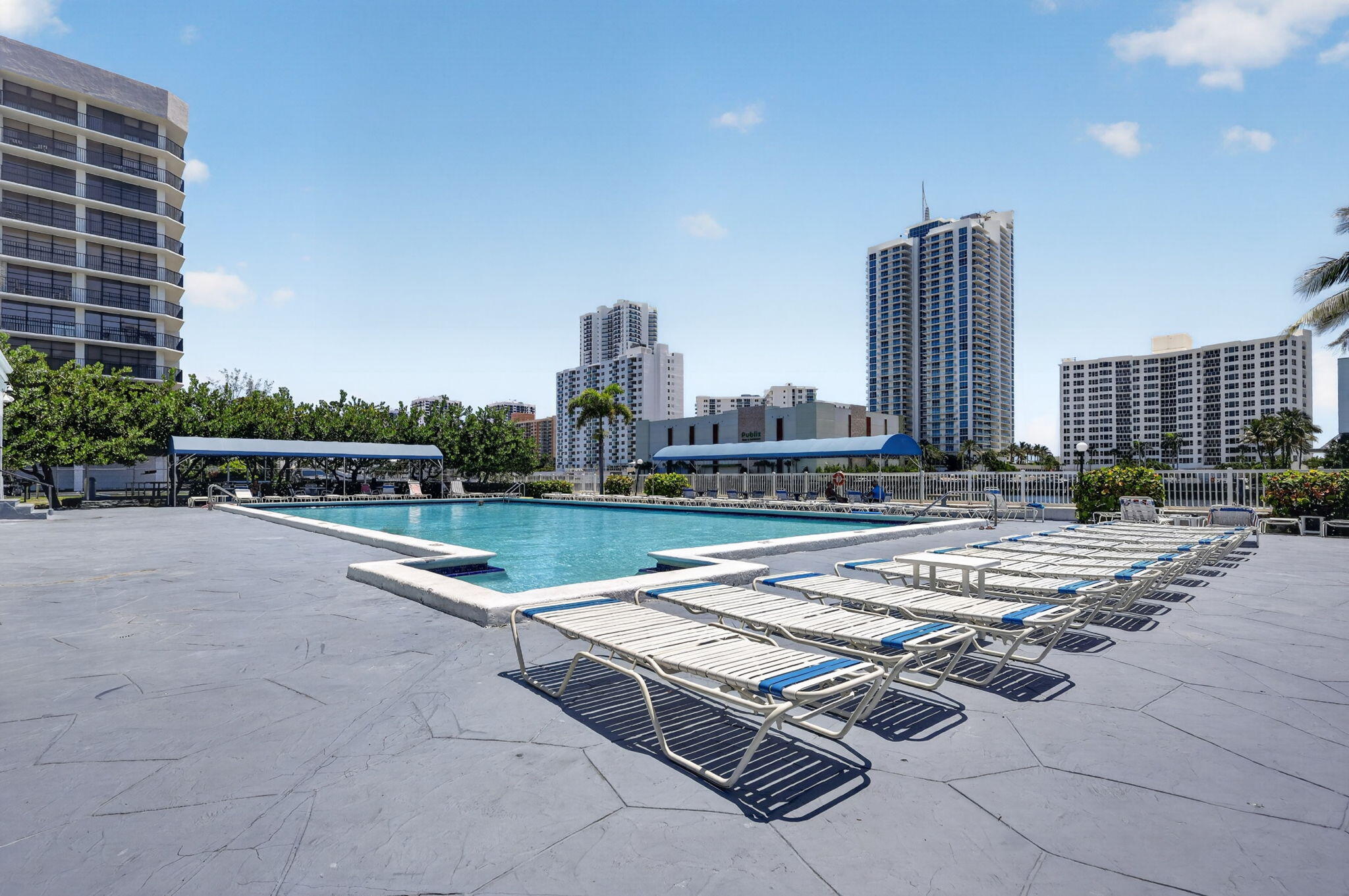TOWERS OF OCEANVIEW SOUTH - Residential