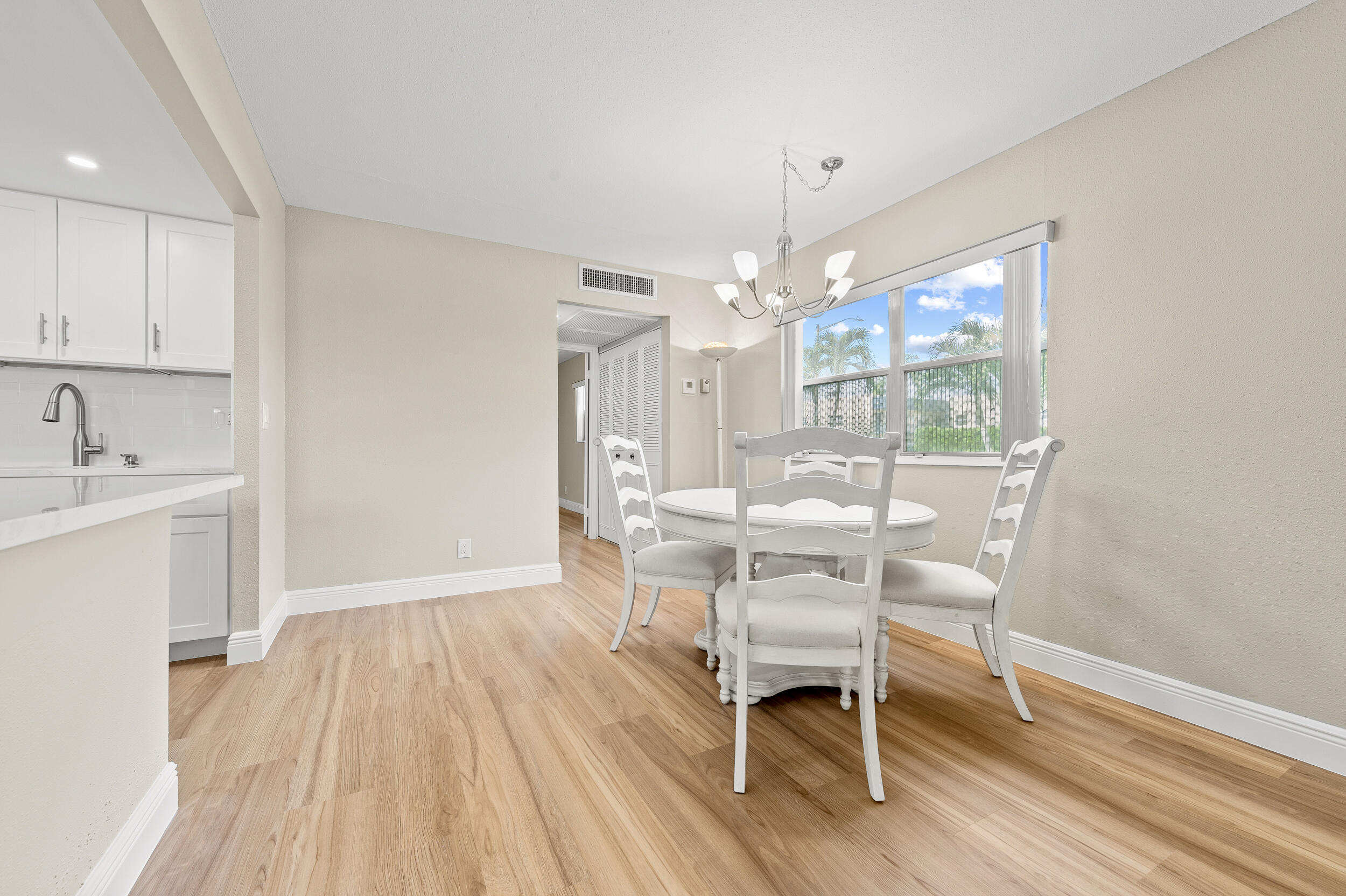 KINGS POINT FLANDERS CONDOS - Residential