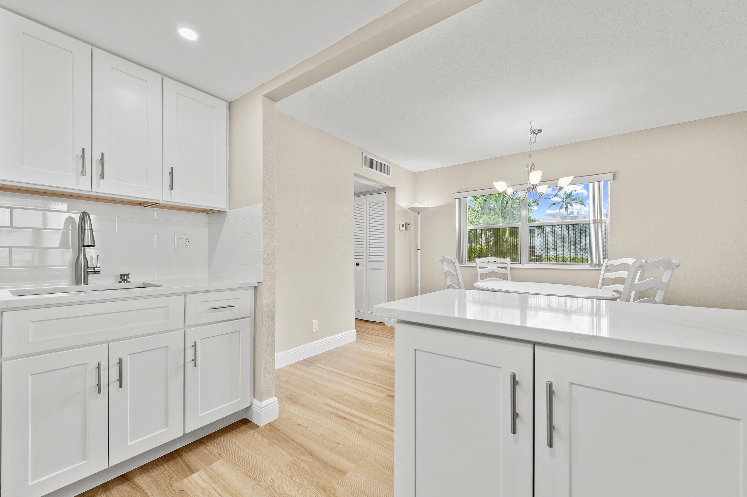 KINGS POINT FLANDERS CONDOS - Residential