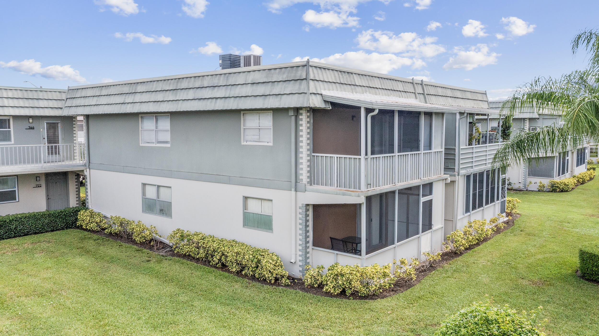 KINGS POINT FLANDERS CONDOS - Residential