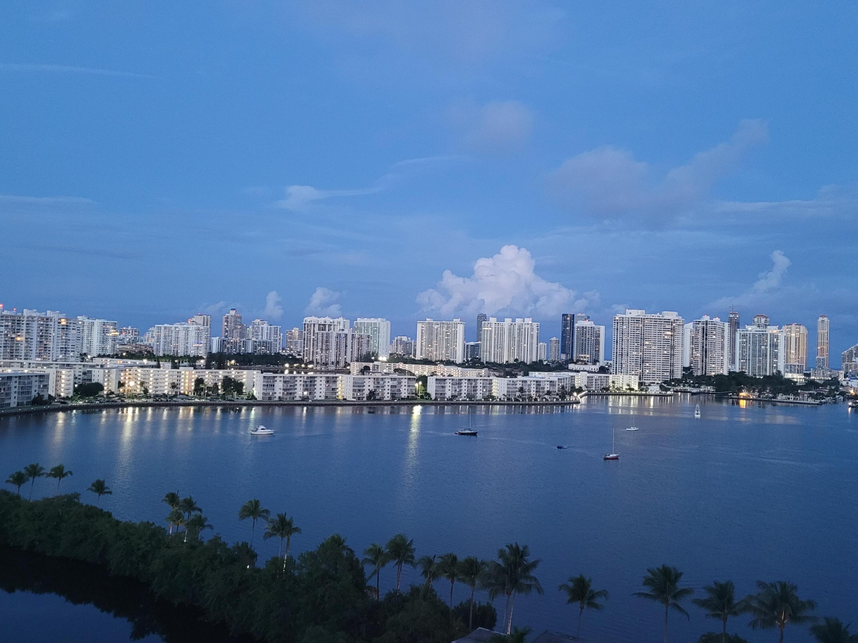 MARINA PALMS RESIDENCES NORTH CONDO - Residential Lease