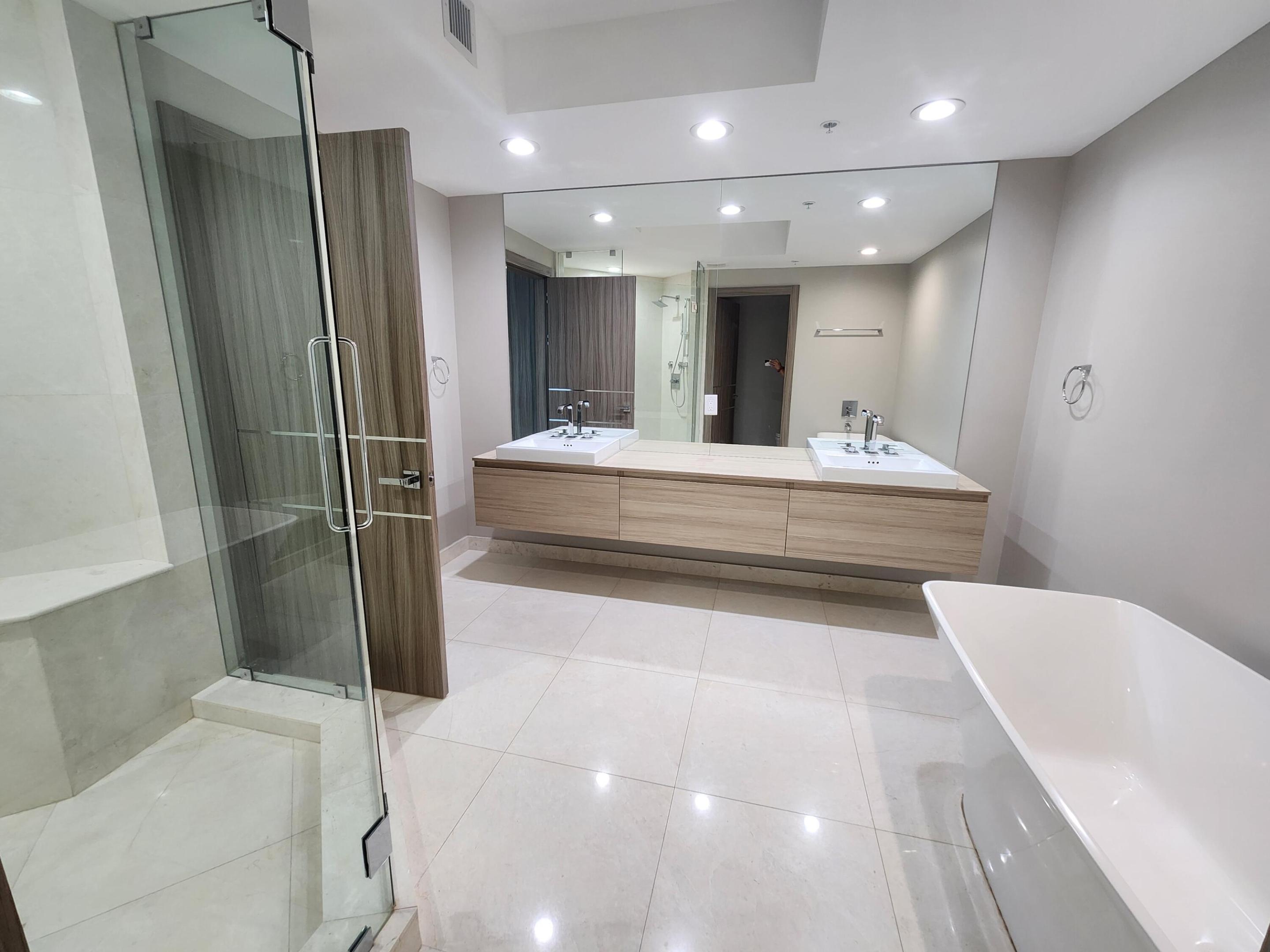 MARINA PALMS RESIDENCES NORTH CONDO - Residential Lease