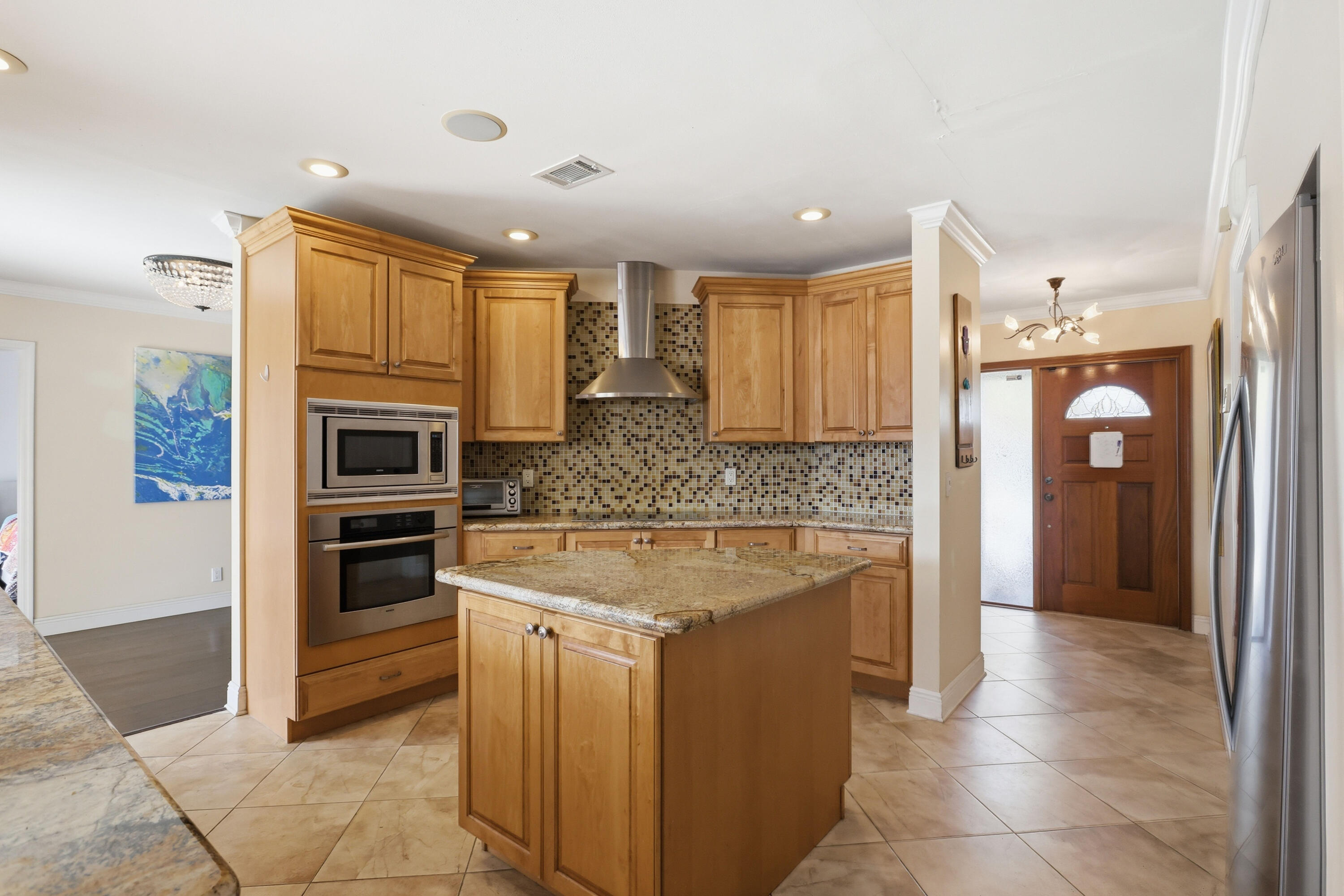 UNIVERSITY PARK COUNTRY CLUB ESTATES - Residential