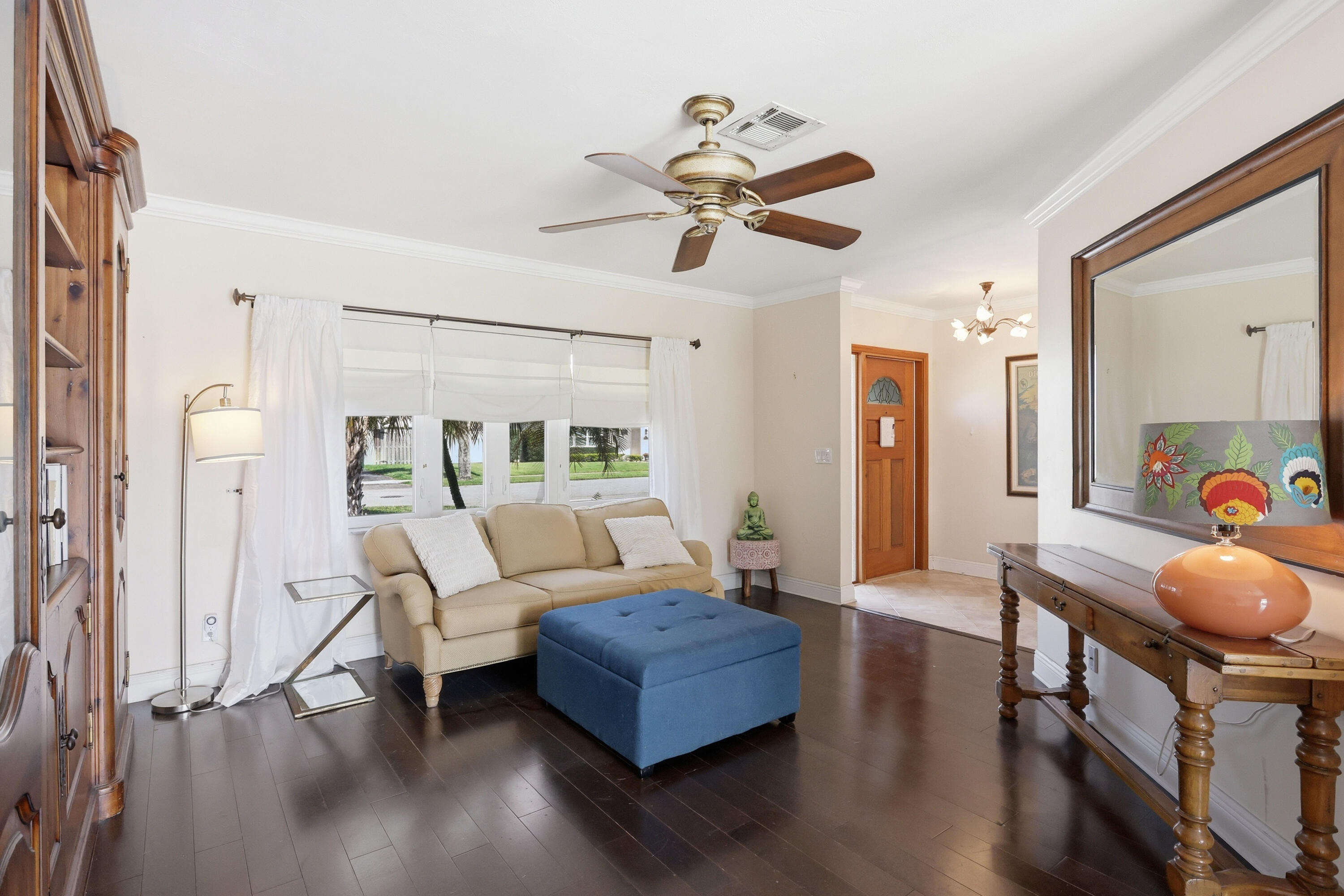 UNIVERSITY PARK COUNTRY CLUB ESTATES - Residential