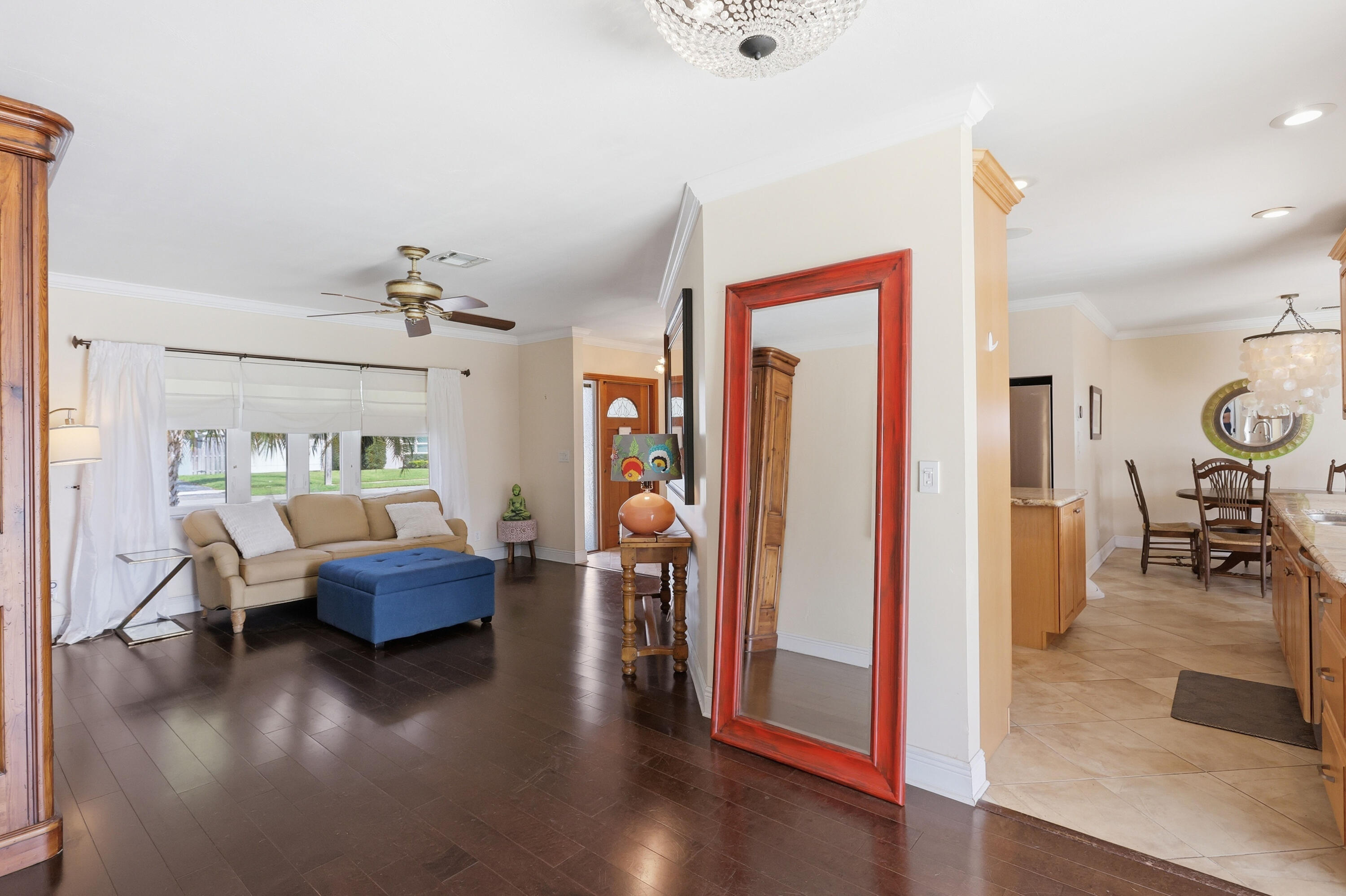 UNIVERSITY PARK COUNTRY CLUB ESTATES - Residential