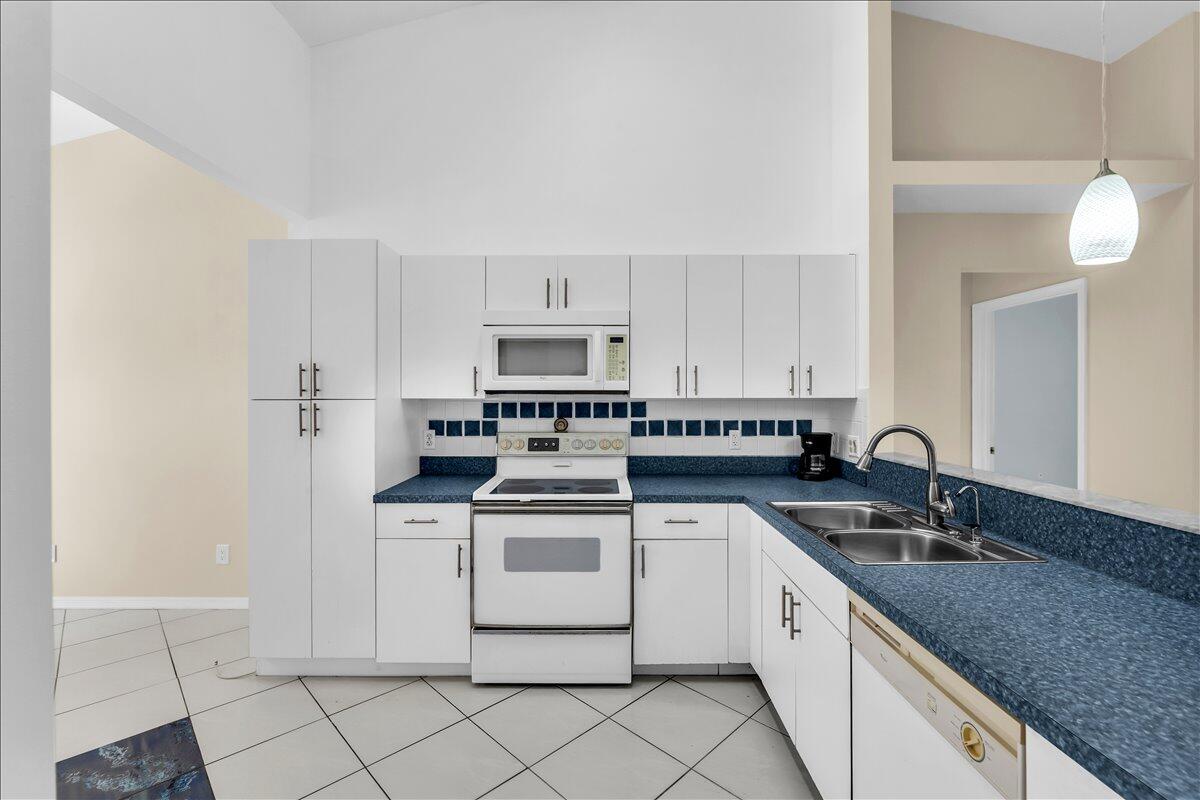 KINGS ISLE PHASE IIA - Residential