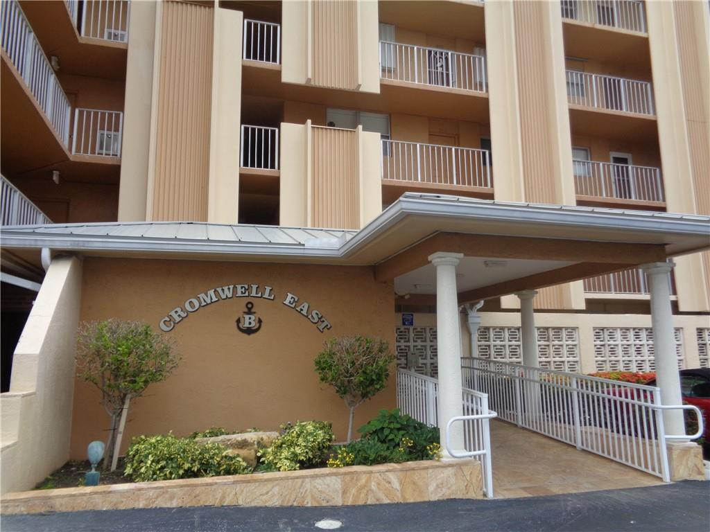 CROMWELL EAST CONDO - Residential Lease