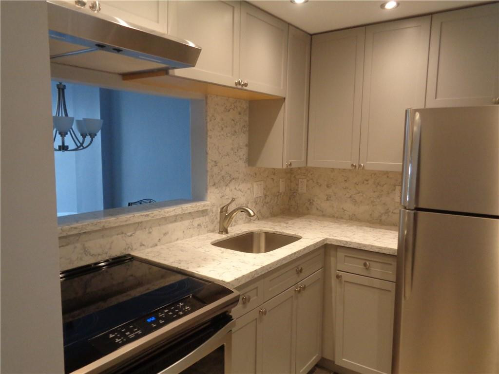 CROMWELL EAST CONDO - Residential Lease