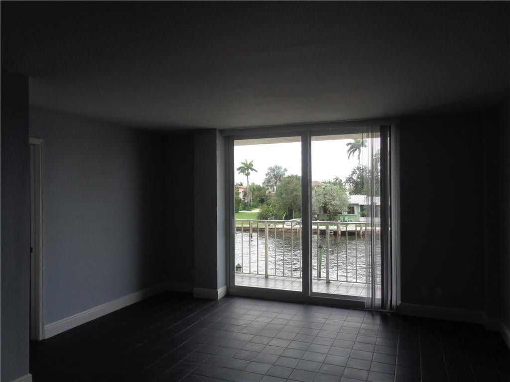 CROMWELL EAST CONDO - Residential Lease