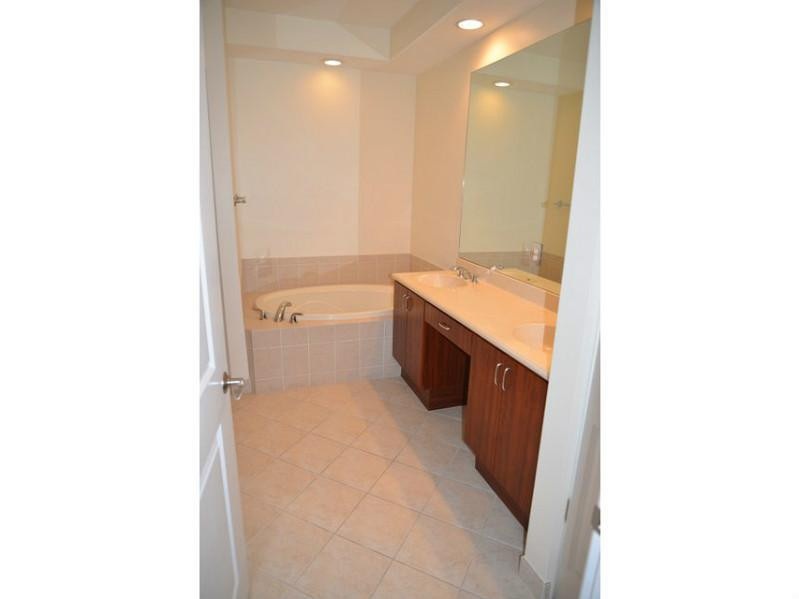VILLA FLORA CONDO - Residential Lease