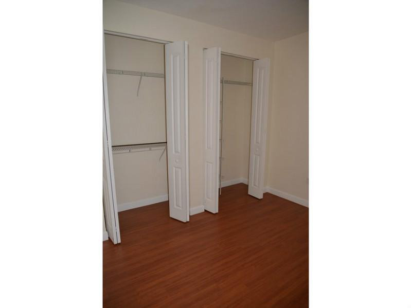 VILLA FLORA CONDO - Residential Lease