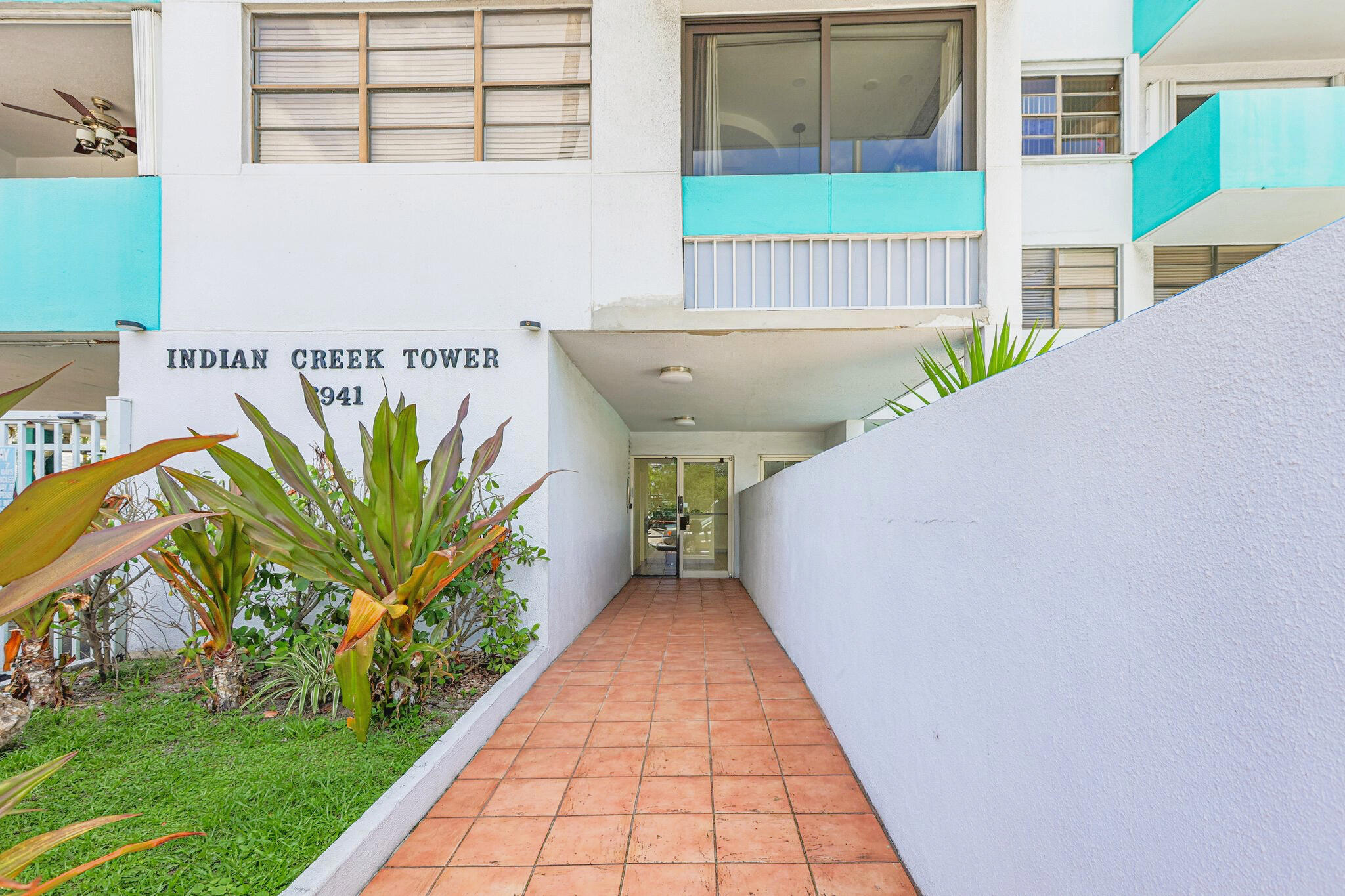 INDIAN CREEK TOWER CONDO - Residential