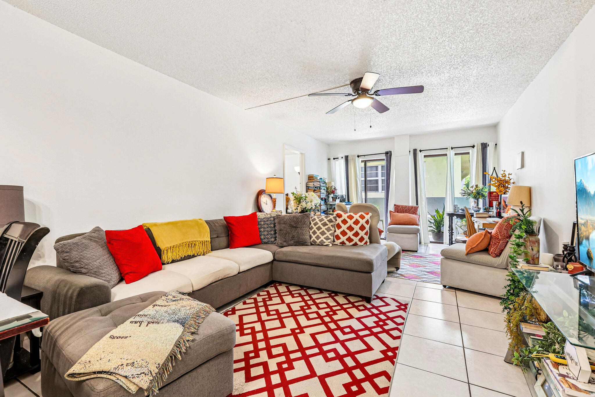 INDIAN CREEK TOWER CONDO - Residential