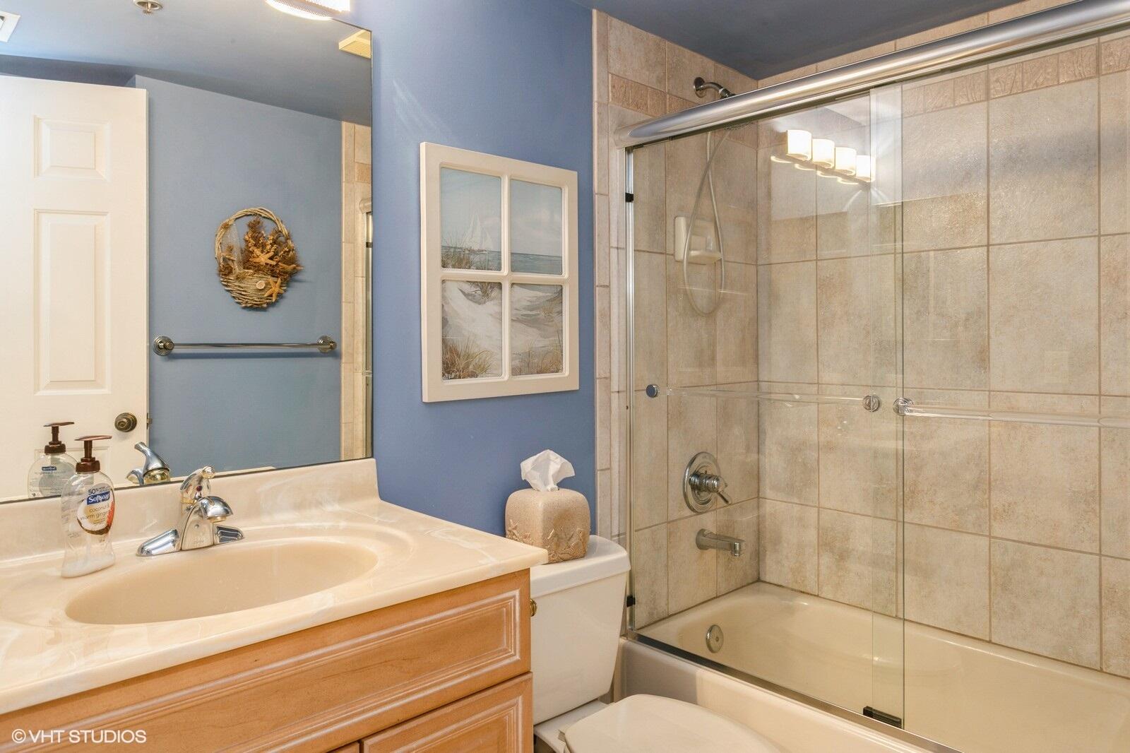 JUPITER BAY EAST CONDO - Residential Lease