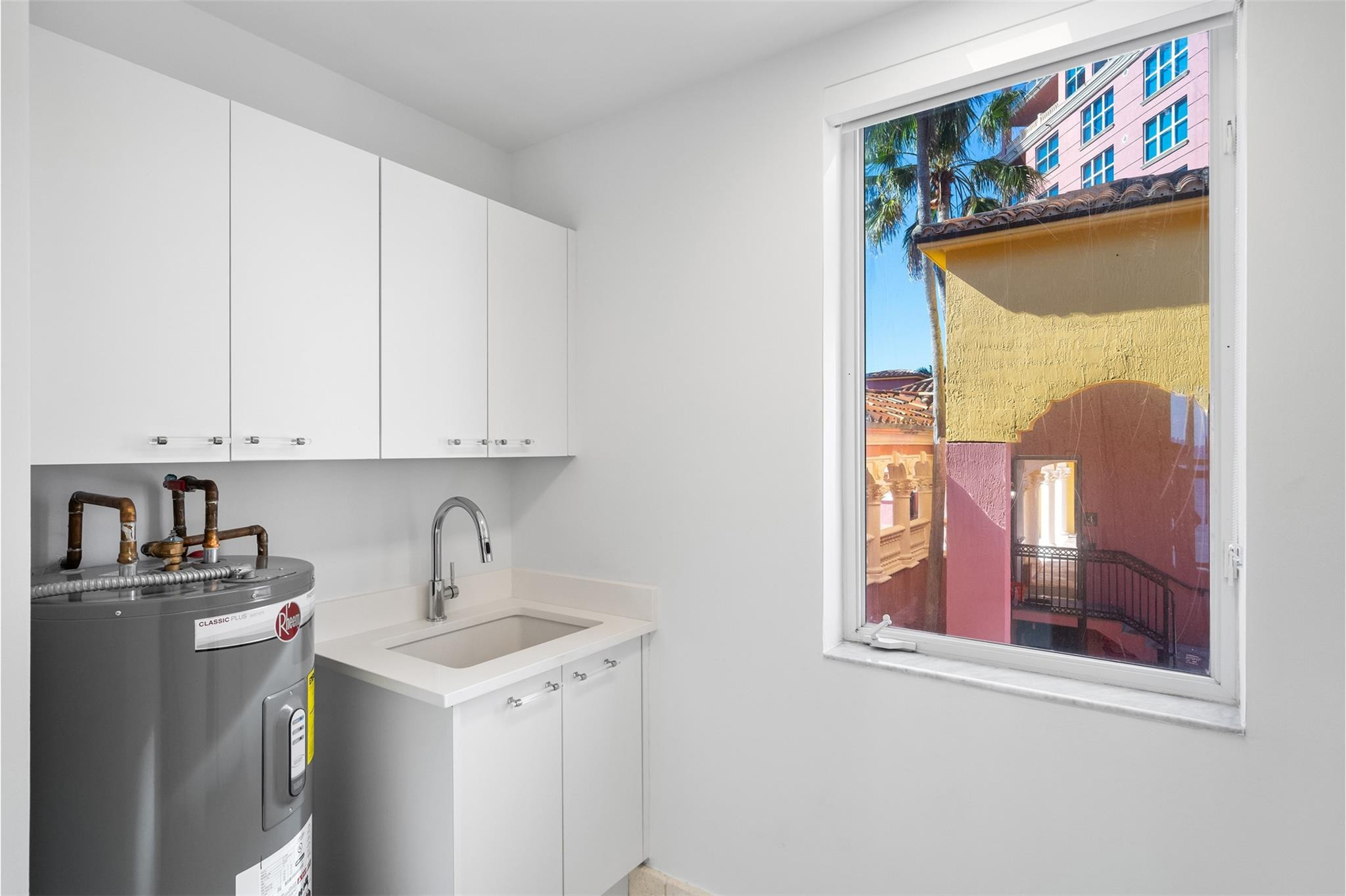 The Palms Townhouse Condo - Residential