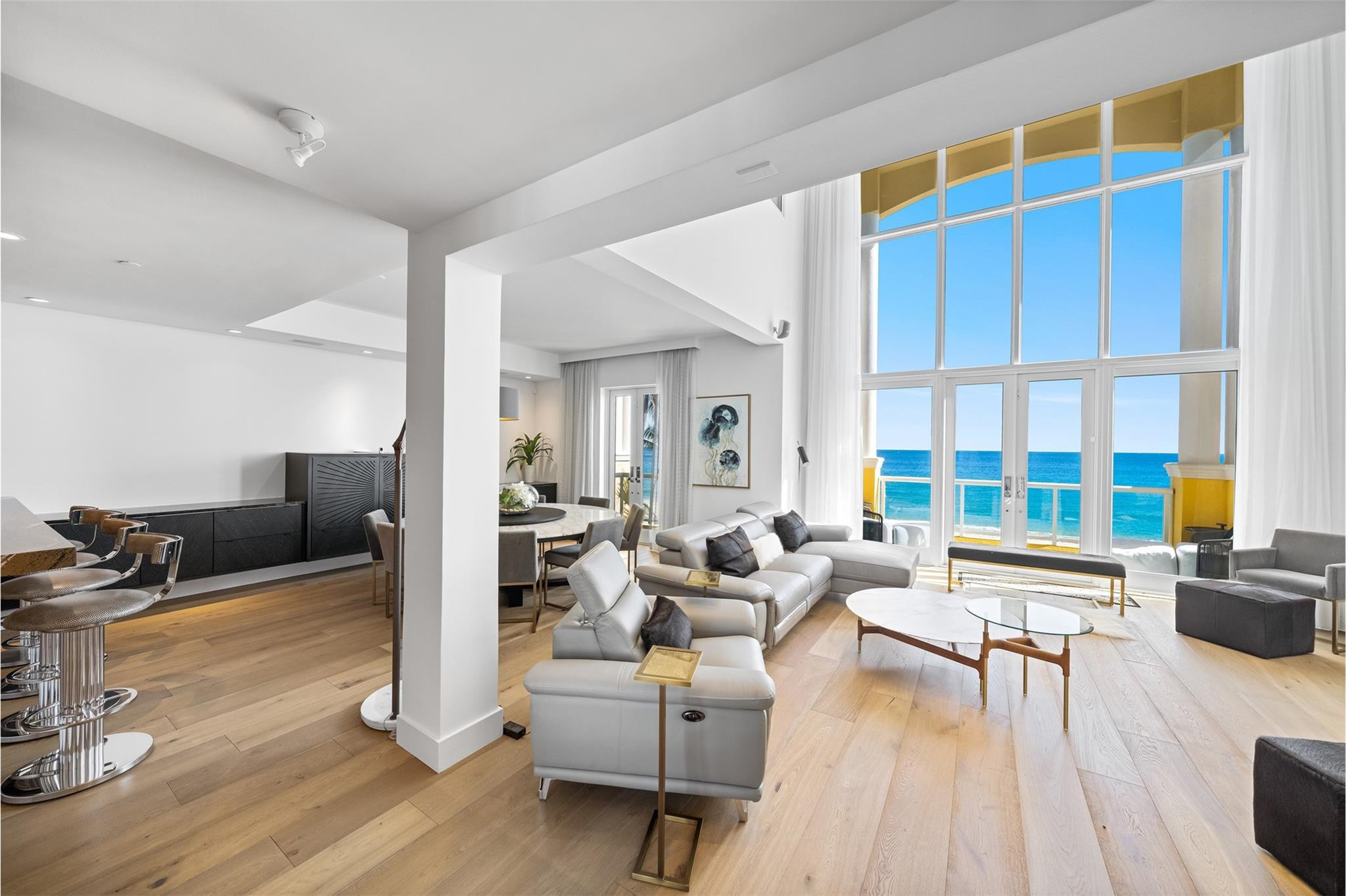 The Palms Townhouse Condo - Residential