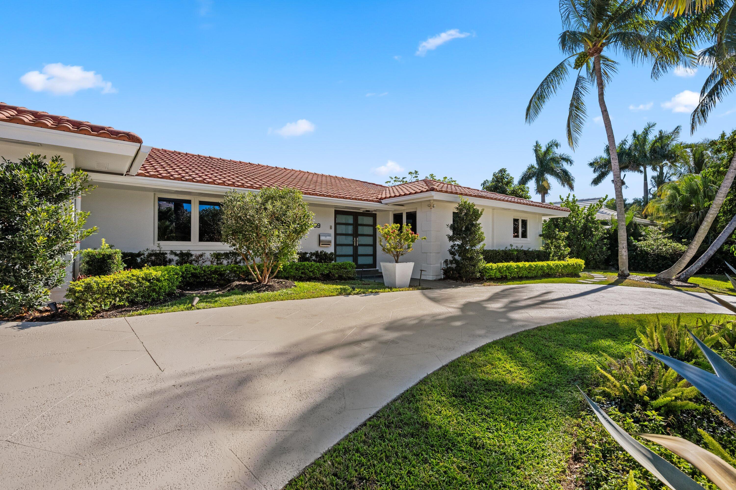GOLF COURSE ADD TO VILLAGE OF NORTH PALM BEACH - Residential