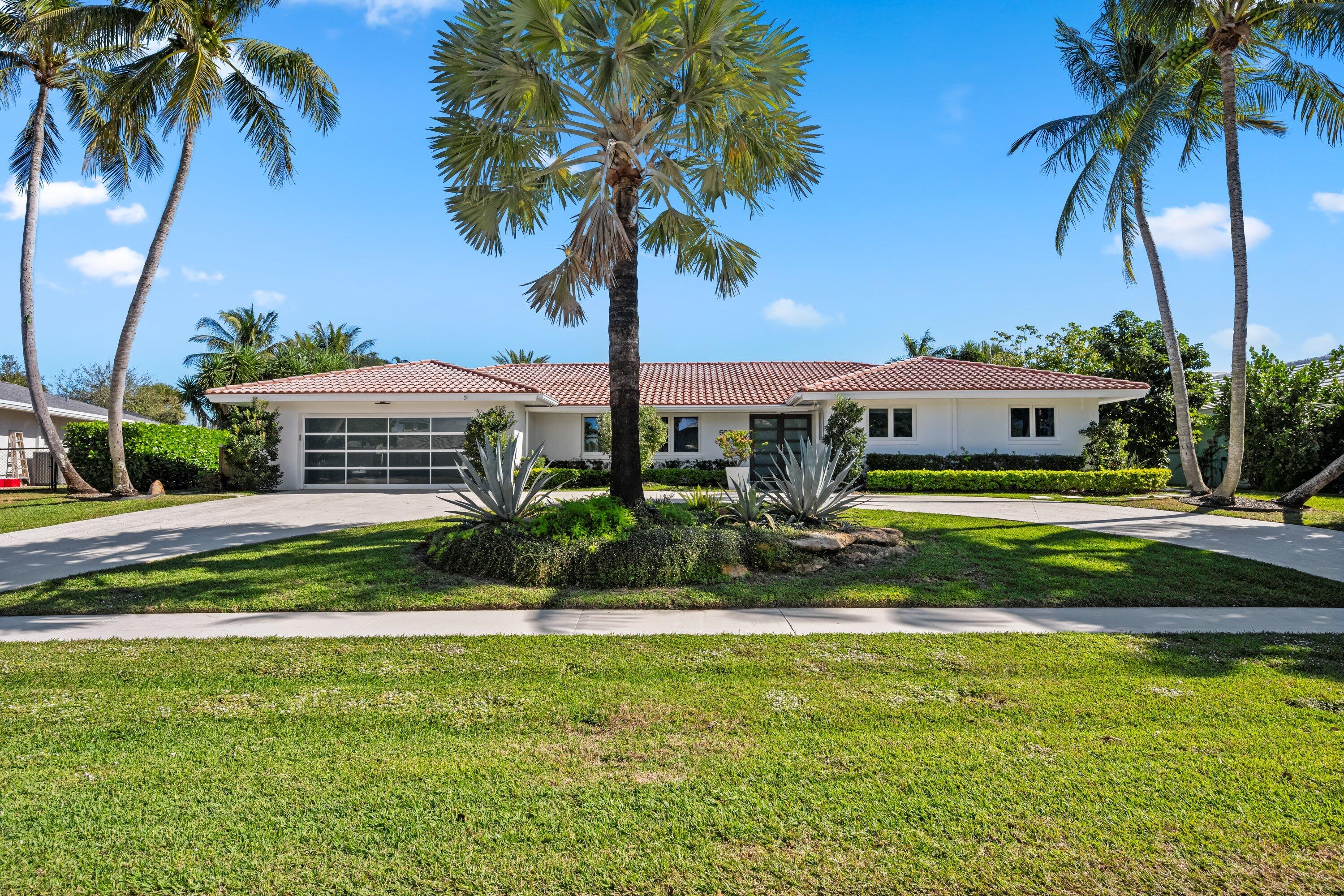 GOLF COURSE ADD TO VILLAGE OF NORTH PALM BEACH - Residential