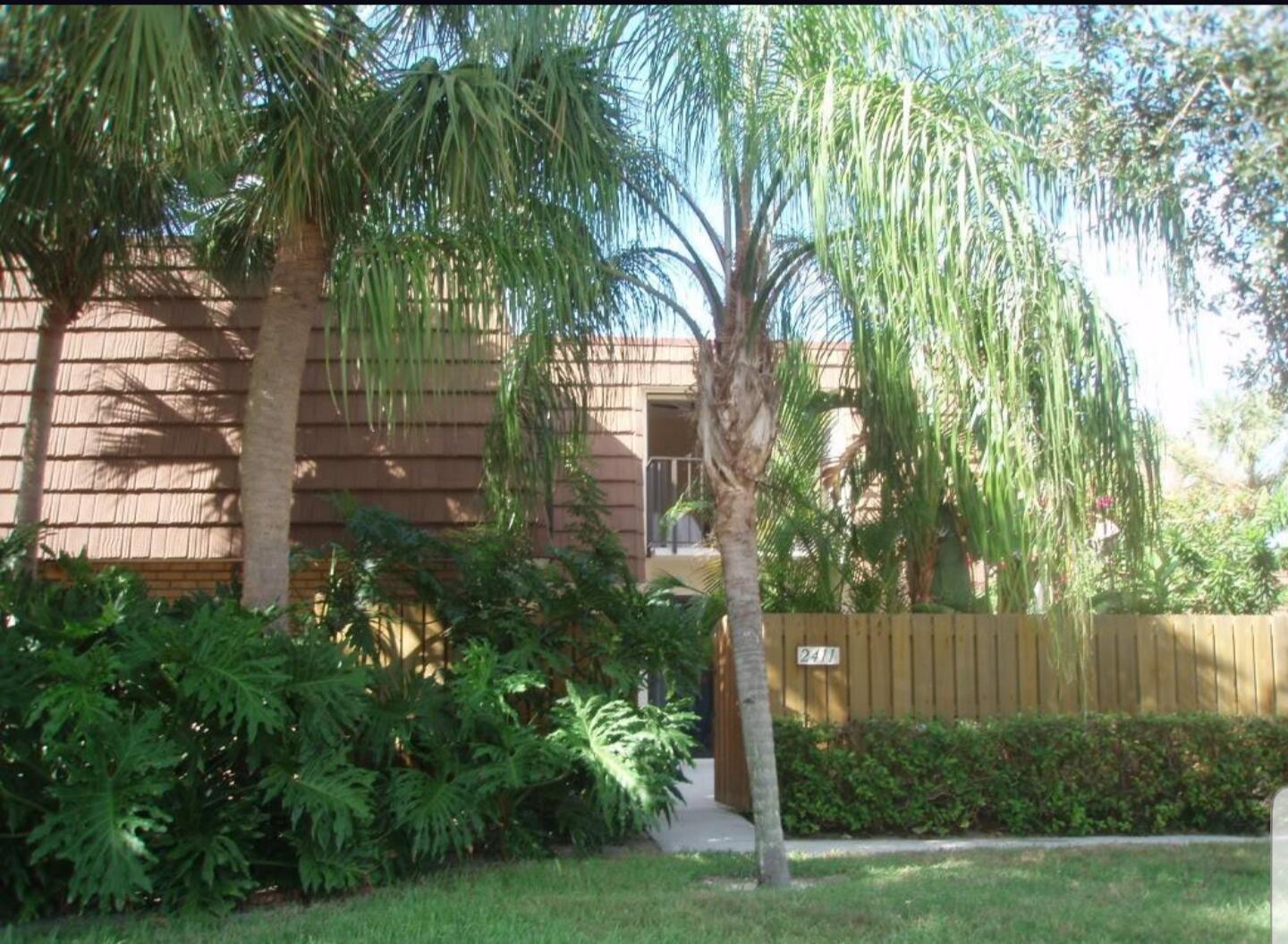 RIVER - Residential Lease