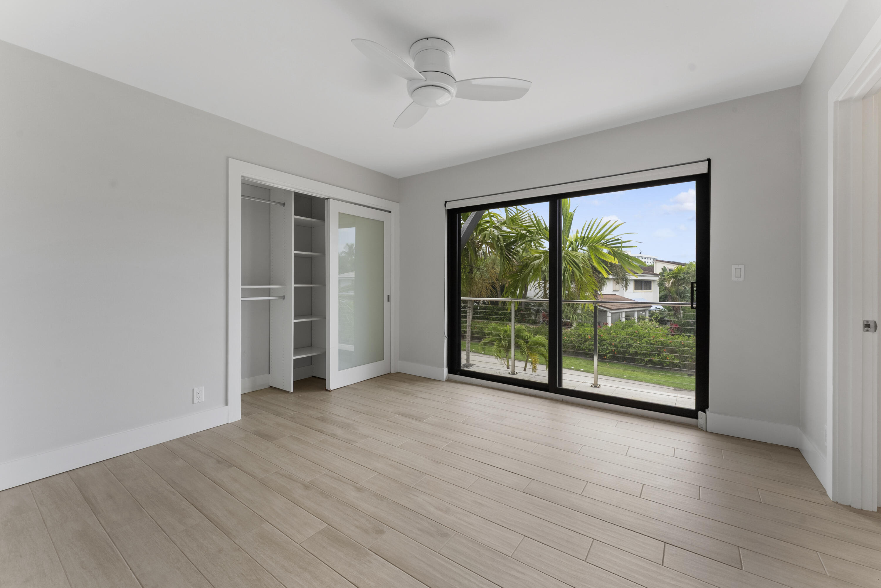 BEL LIDO - Residential Lease