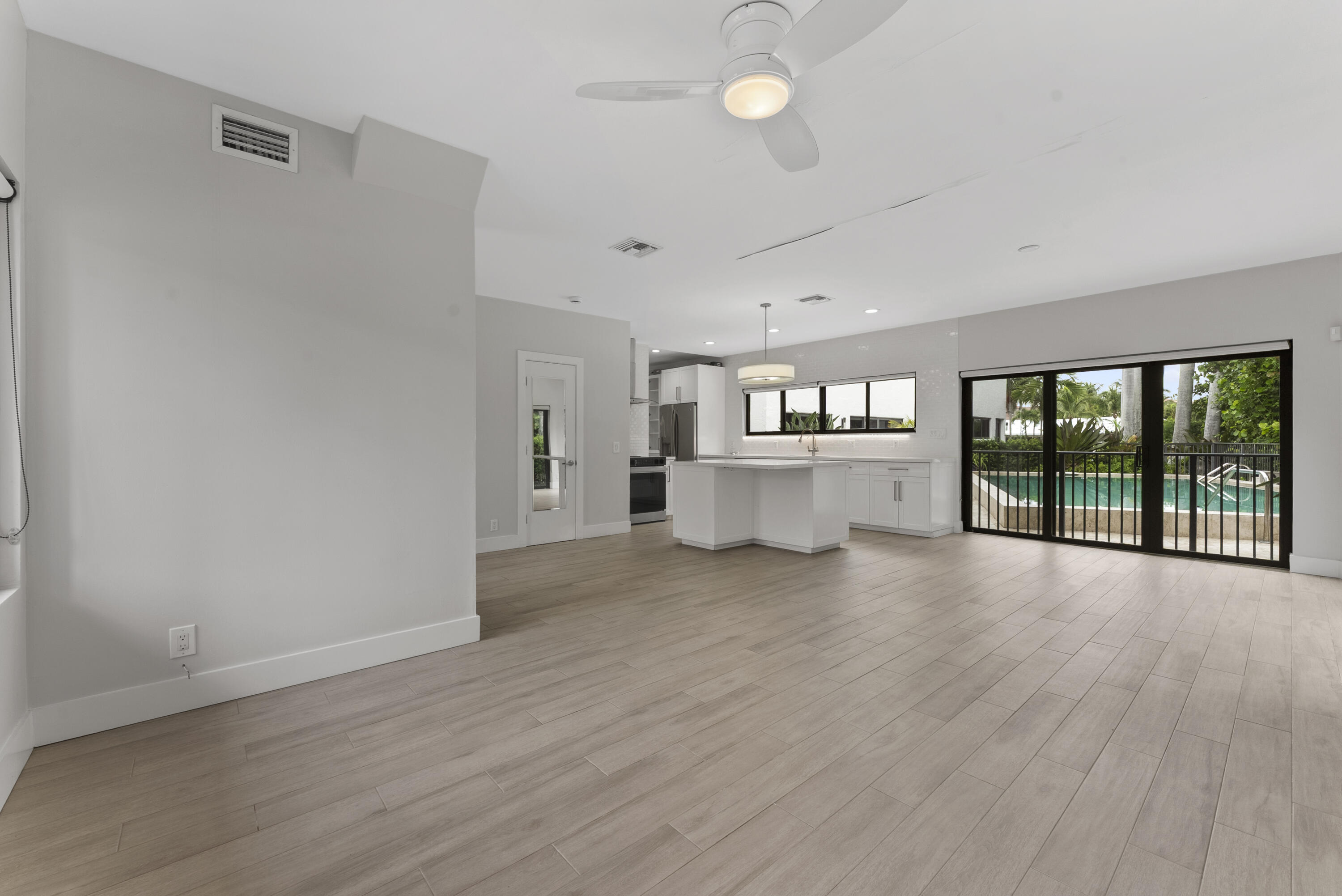 BEL LIDO - Residential Lease
