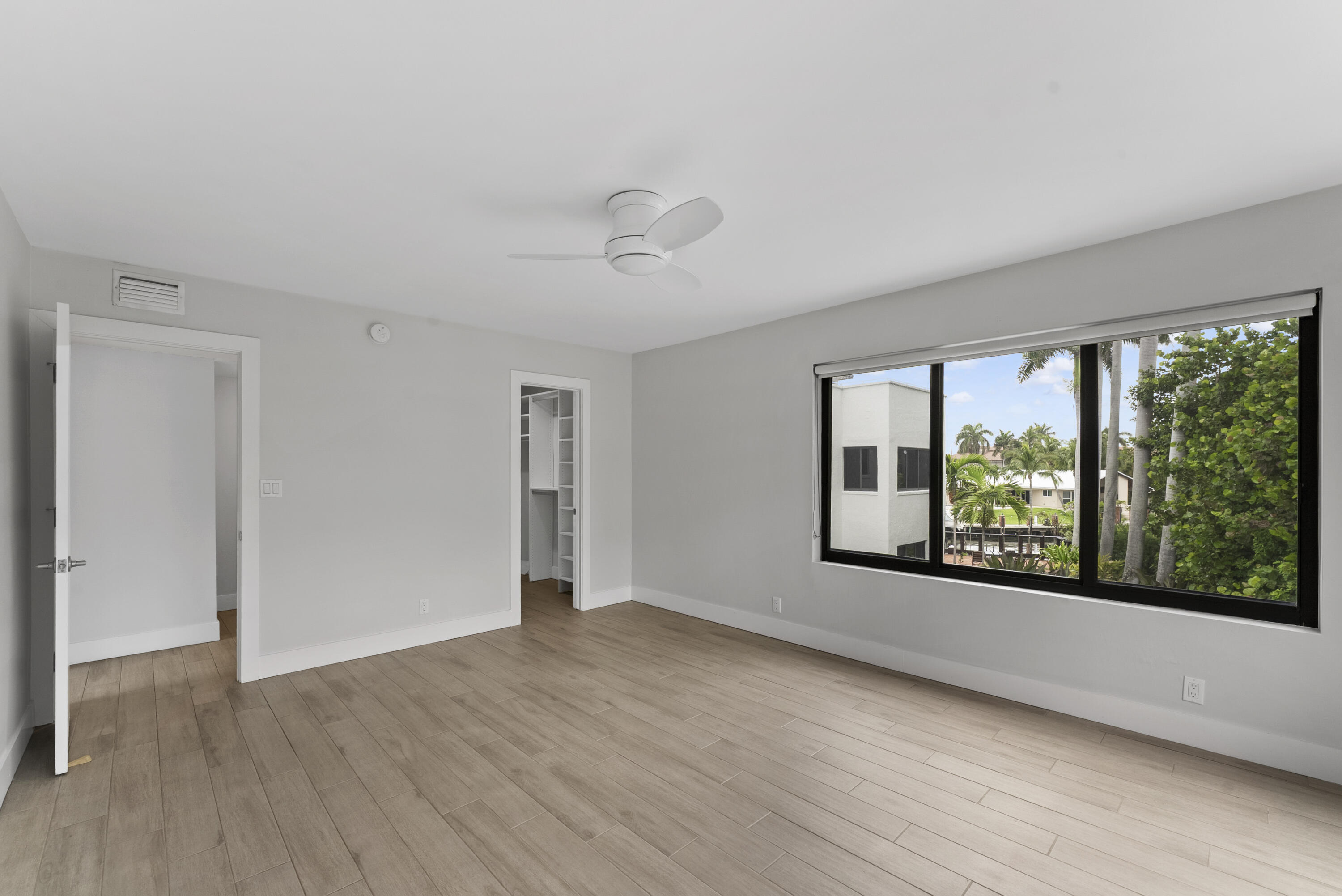 BEL LIDO - Residential Lease