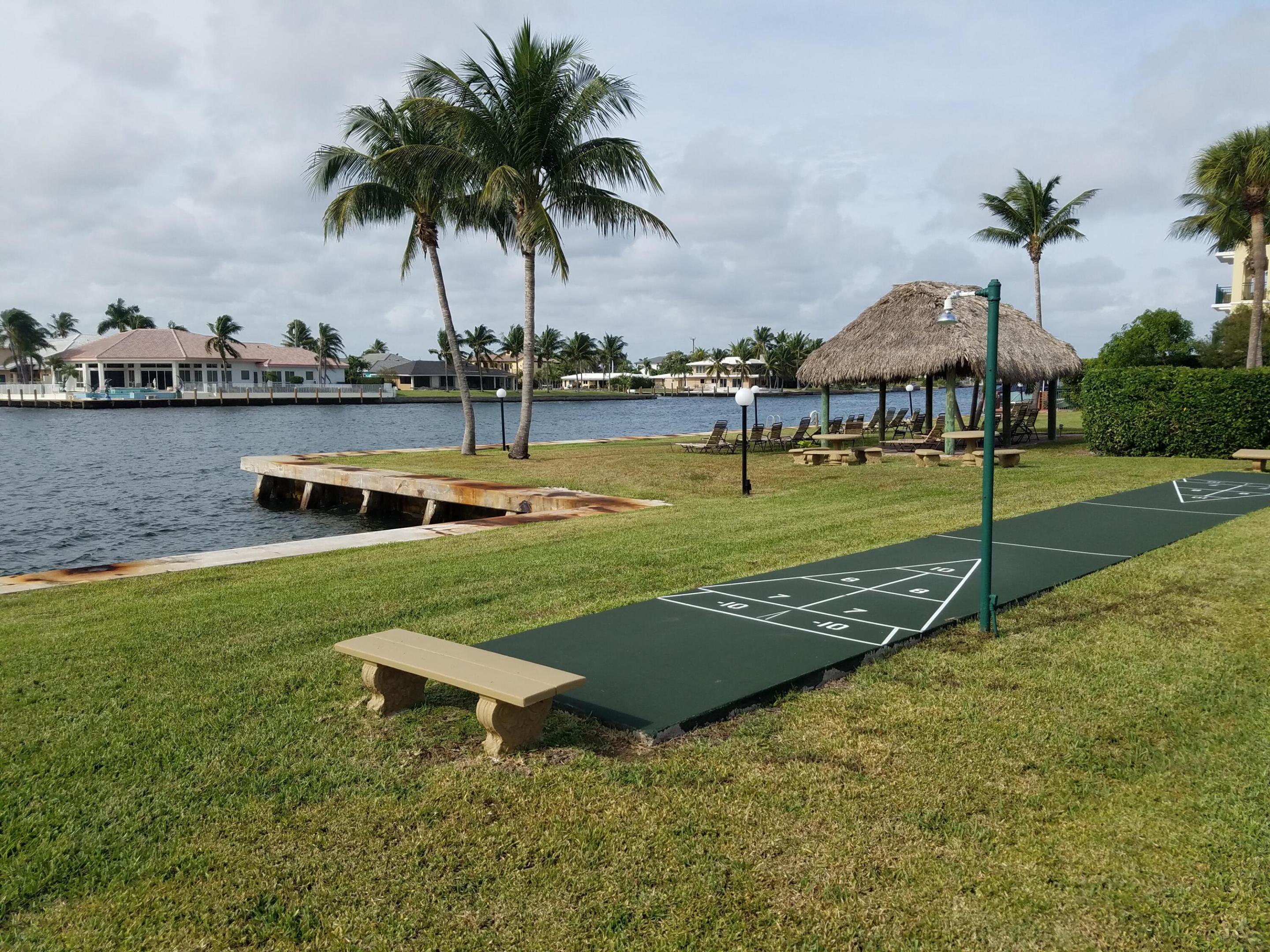 ROYAL FLAMINGO VILLAS - Beach Resort - Residential