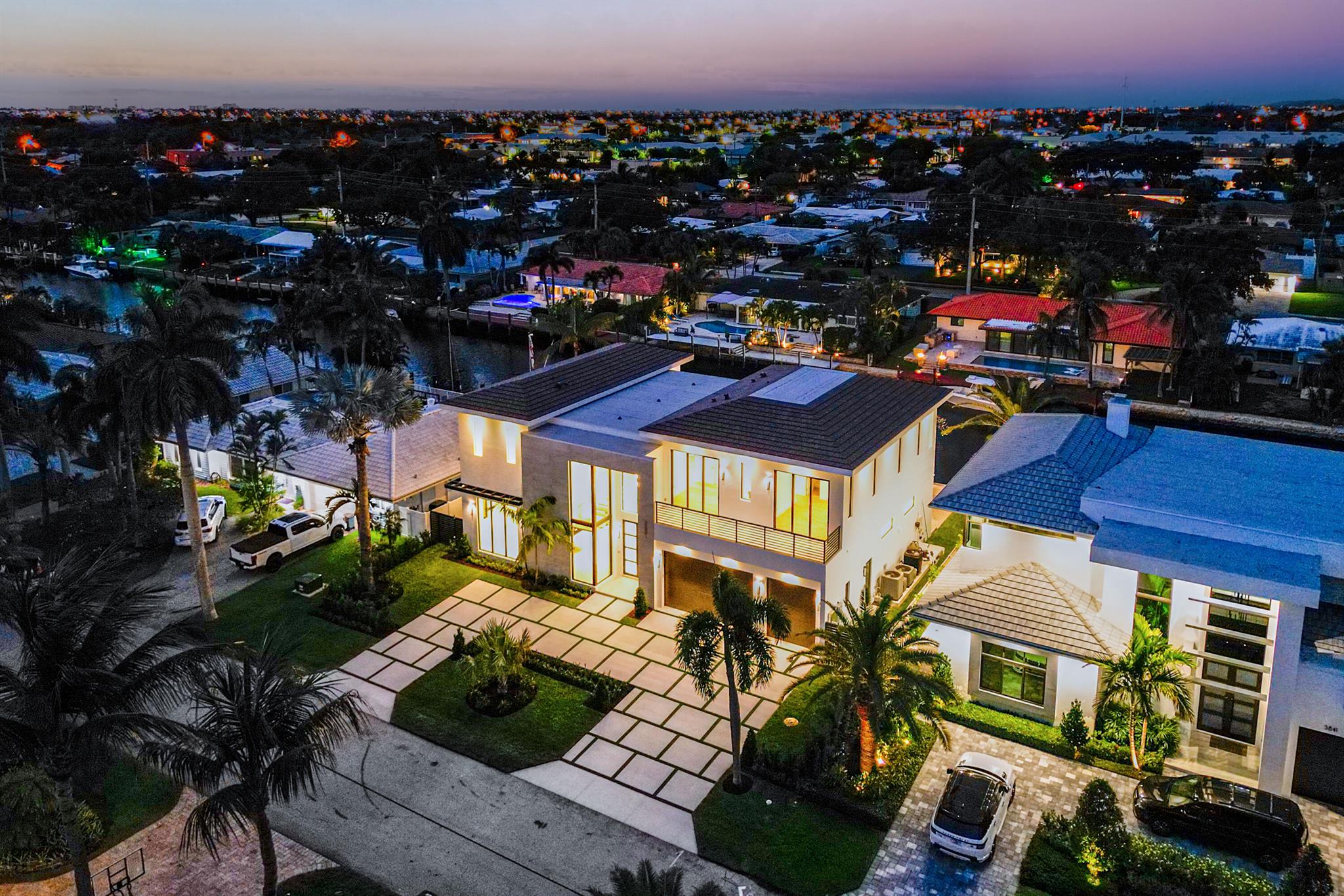 VENETIAN ISLES / LIGHTHOUSE POINT - Residential