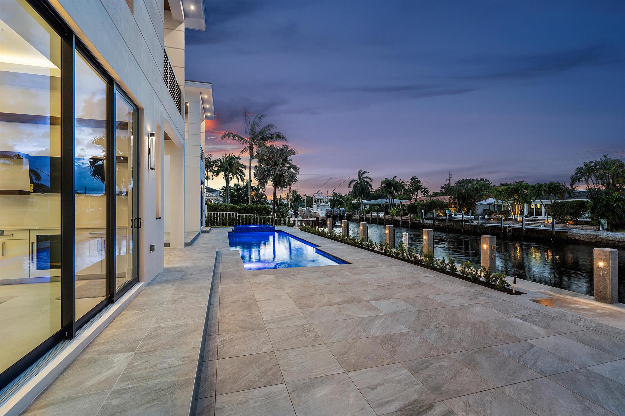 VENETIAN ISLES / LIGHTHOUSE POINT - Residential