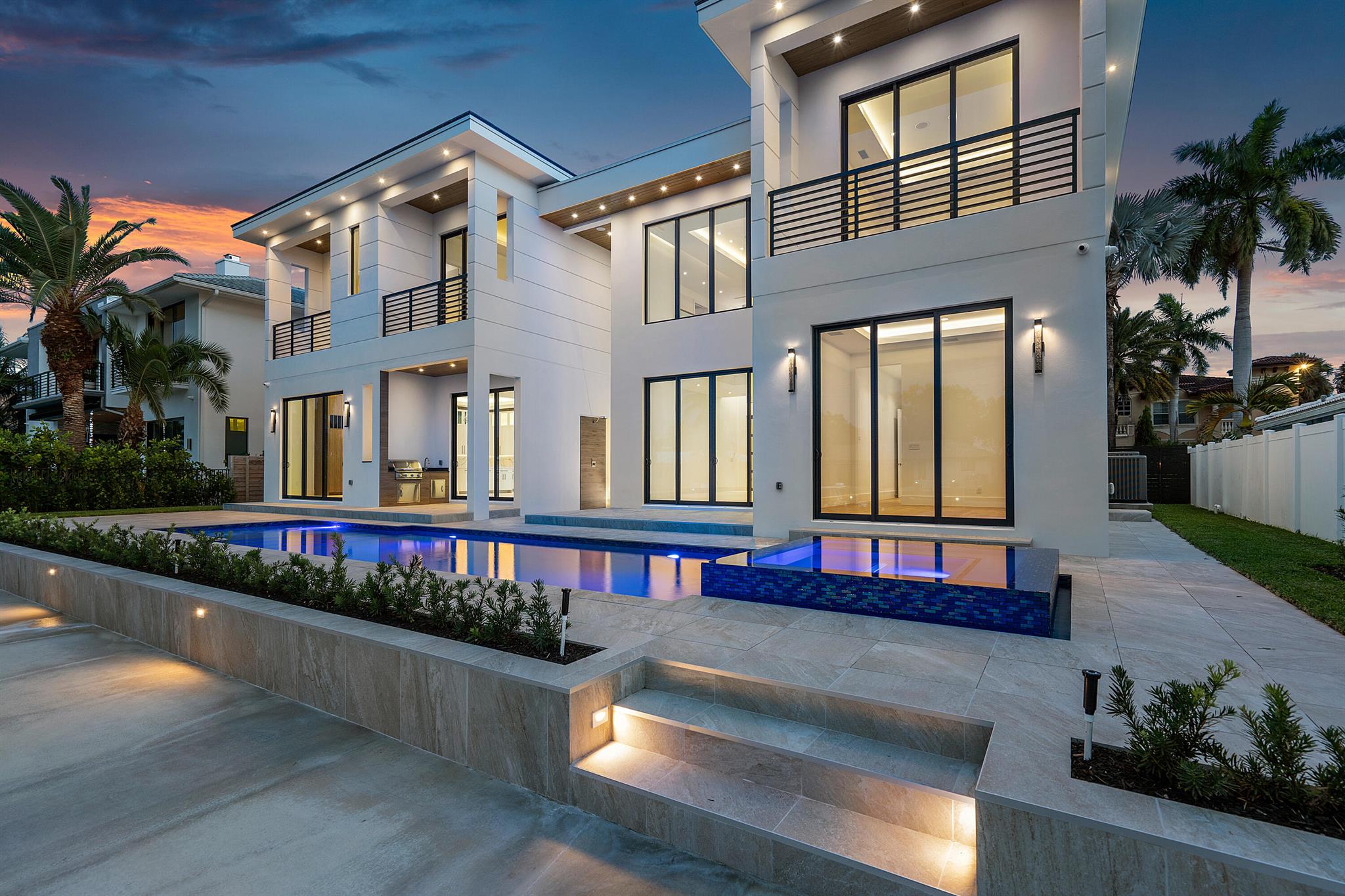 VENETIAN ISLES / LIGHTHOUSE POINT - Residential