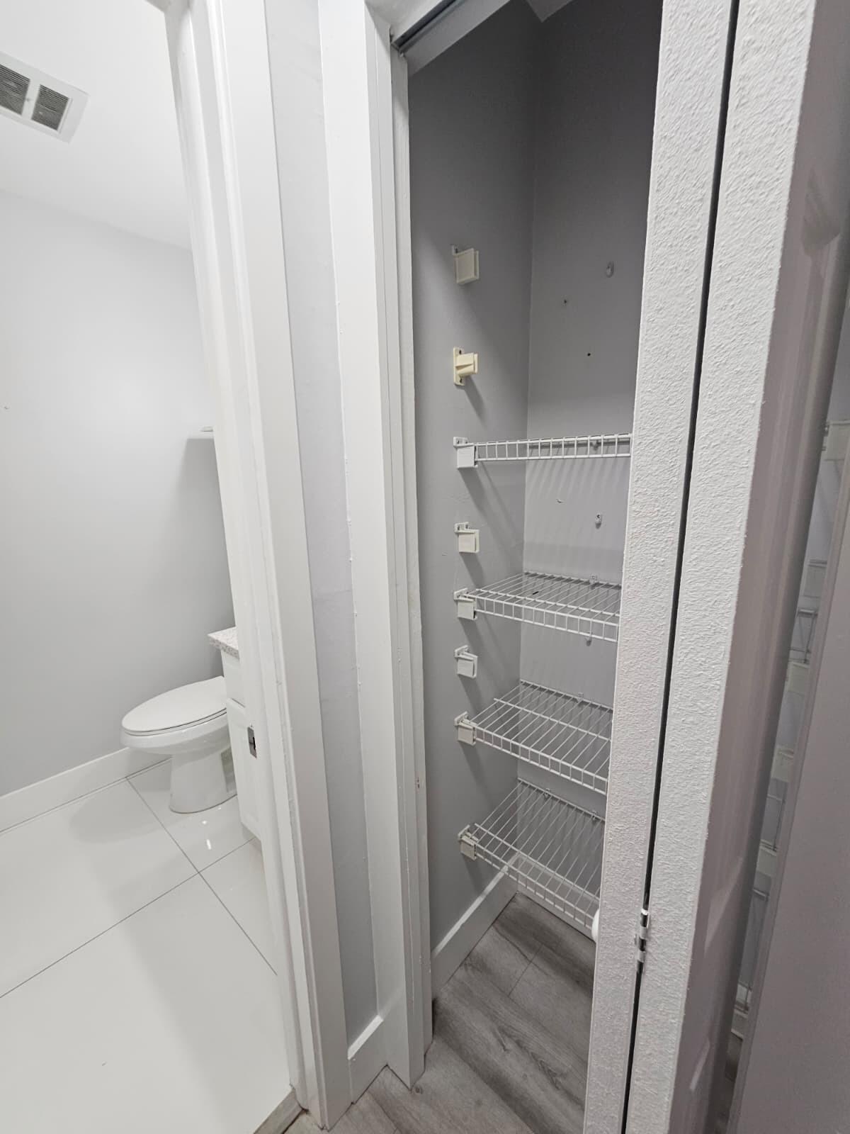 QUAIL HOLLOW CONDO - Residential