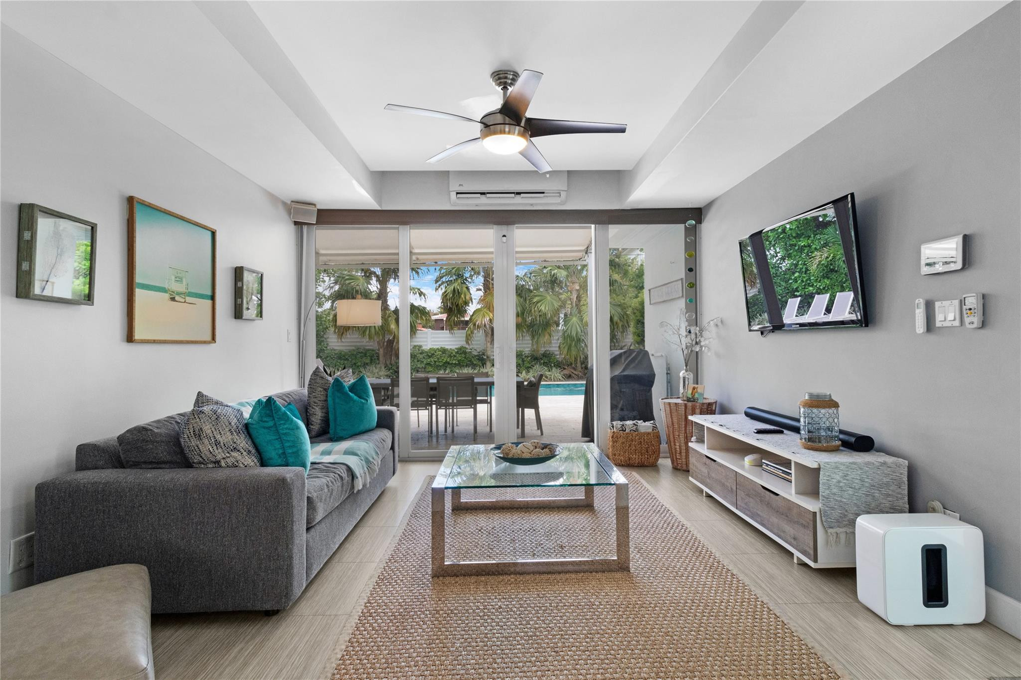 LAS OLAS BY THE SEA EXT - Residential