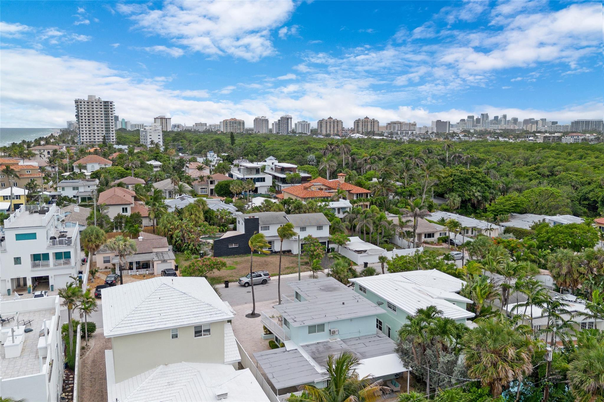 LAS OLAS BY THE SEA EXT - Residential