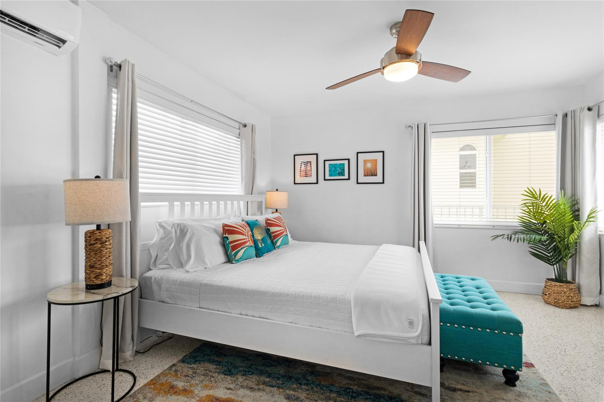 LAS OLAS BY THE SEA EXT - Residential