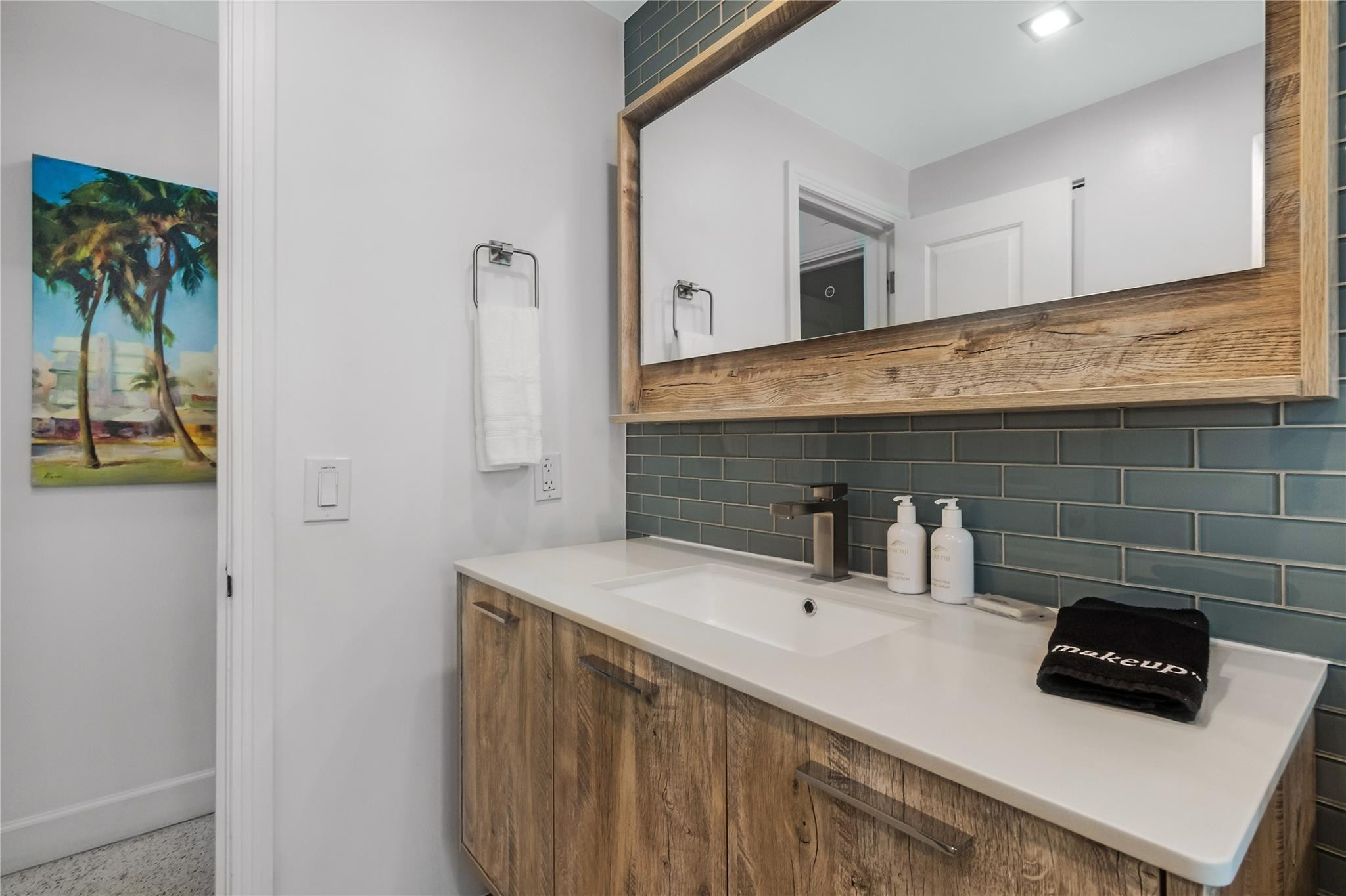 LAS OLAS BY THE SEA EXT - Residential
