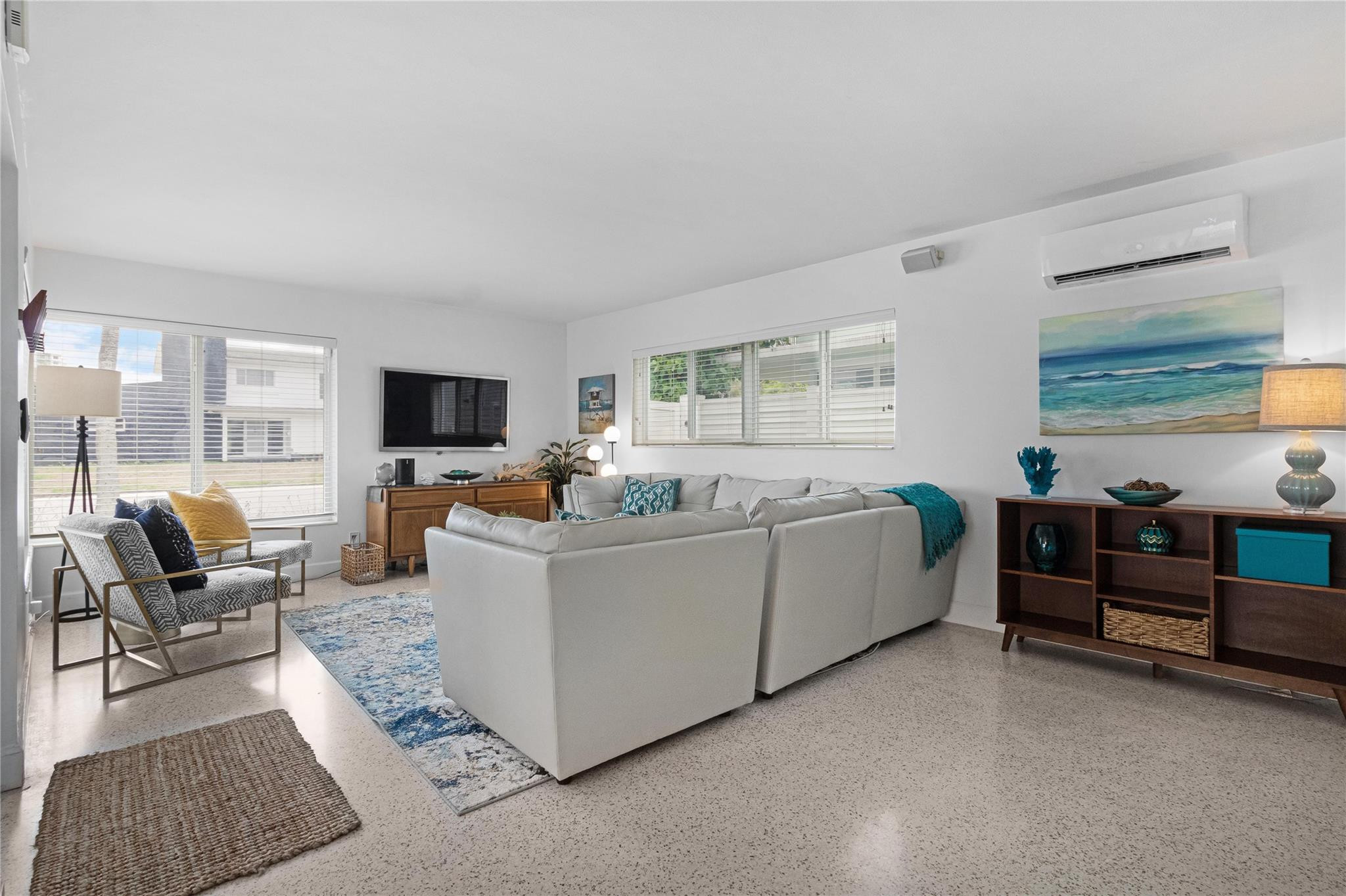 LAS OLAS BY THE SEA EXT - Residential